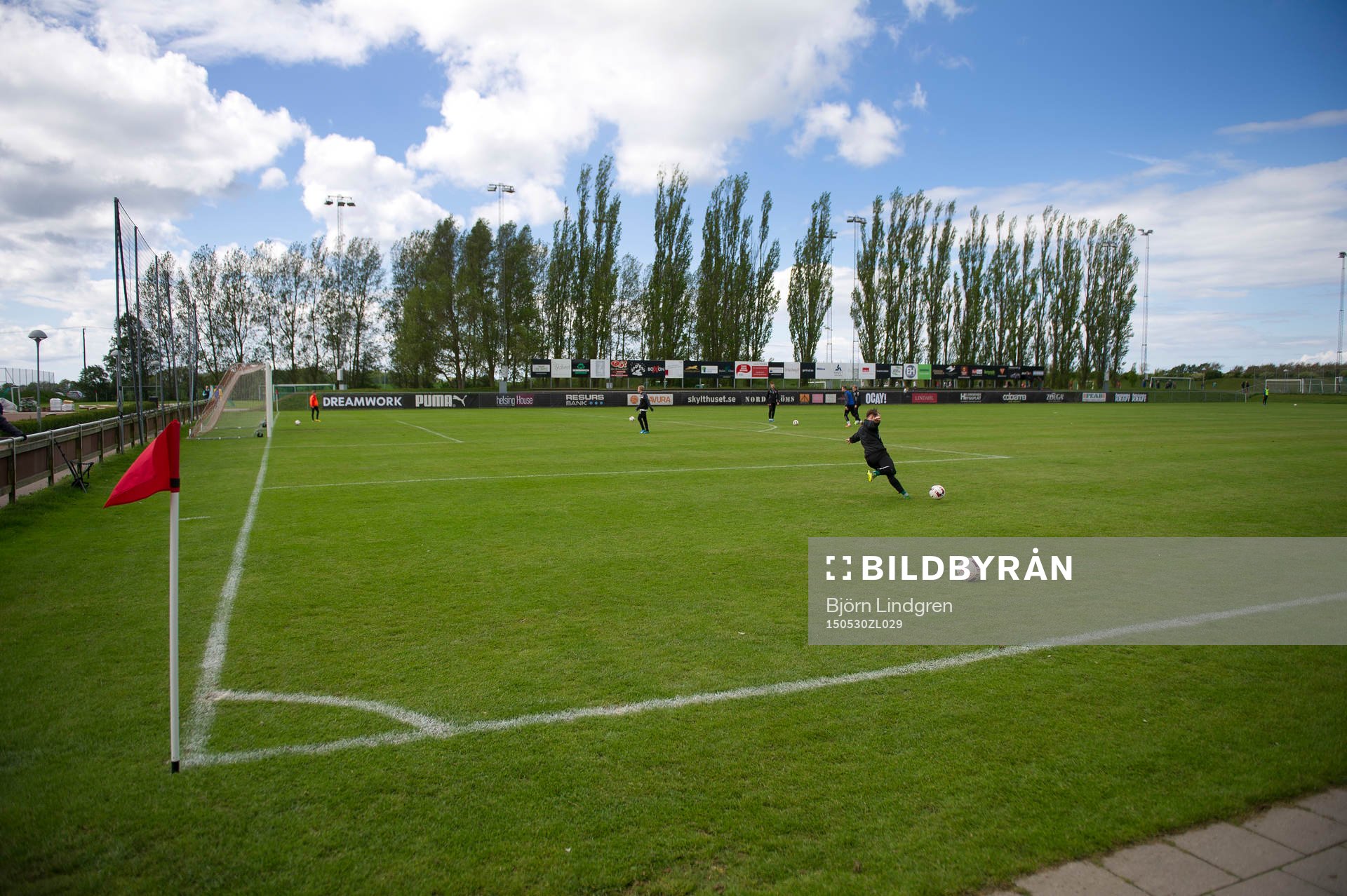 Fotboll Division 3, Hittarps IK-Vejby IF:  Hittarps hemmaplan, Laröds IP.