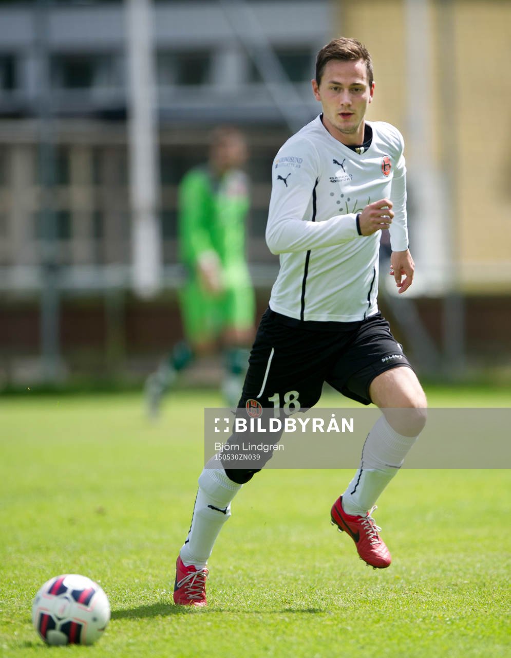 Fotboll Division 3, Hittarps IK-Vejby IF:  Hittarps Daniel Pettersson.