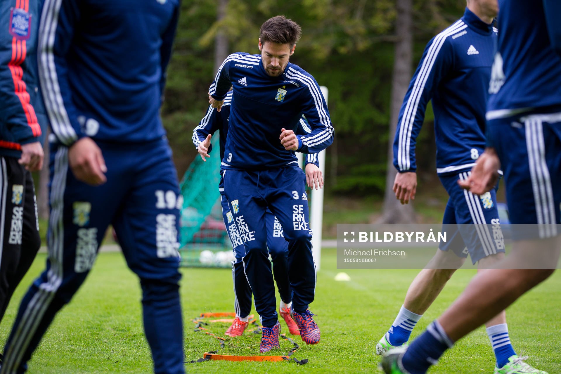 IFK Göteborgs Heath Pearce värmer upp