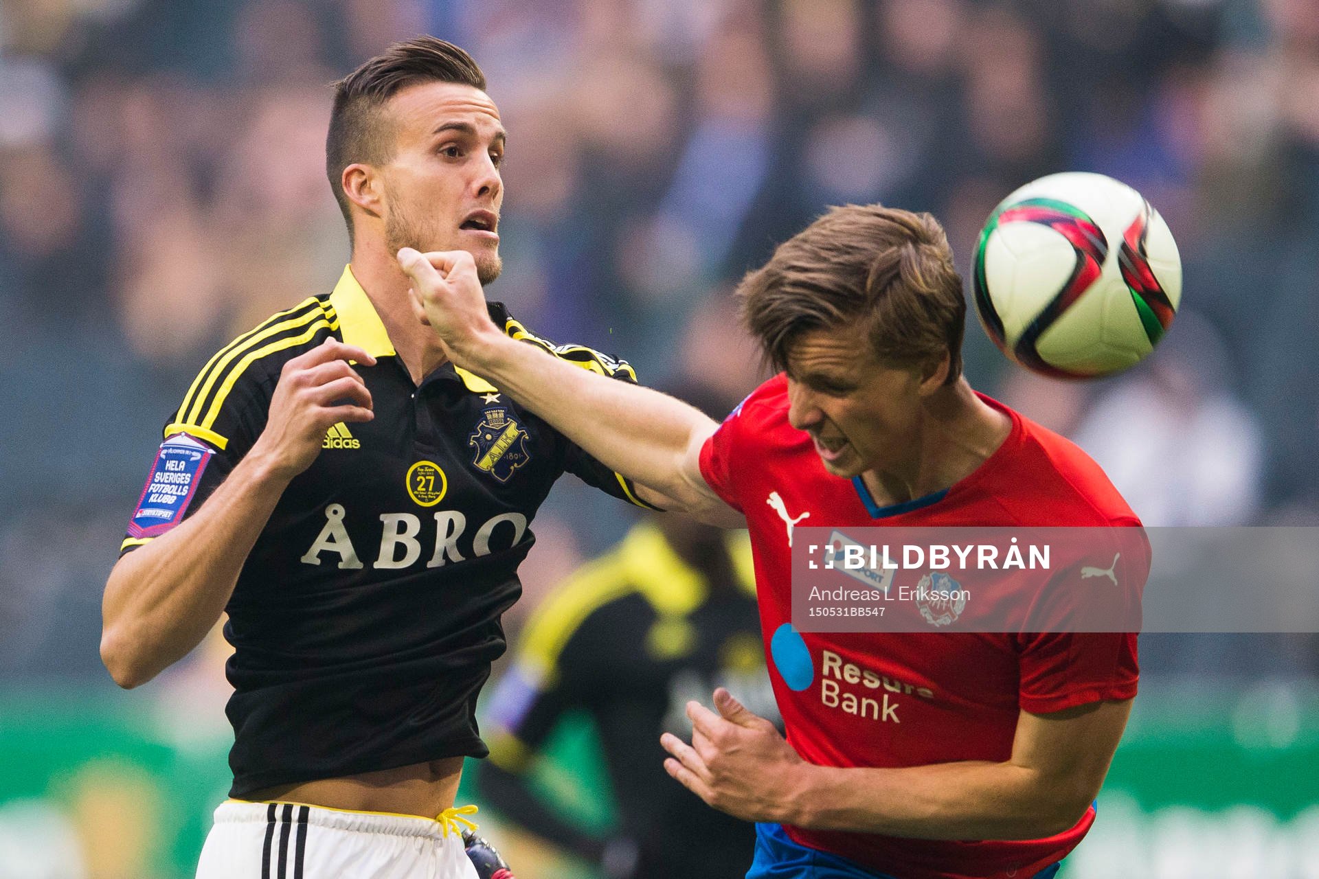 s Fredrik Brustad och Helsingborgs Carl Johansson i en