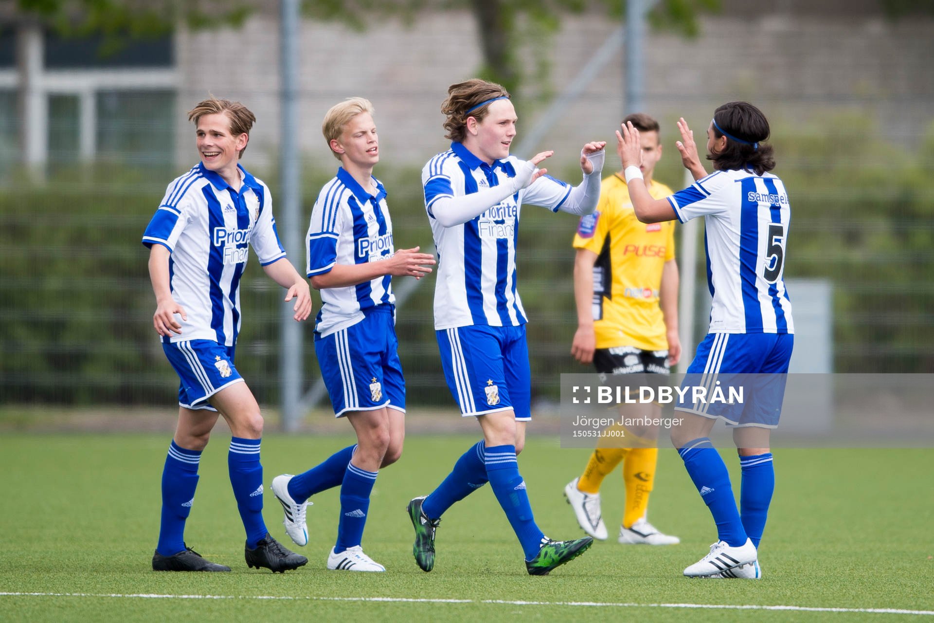 IFK Göteborgs Jakob Sellhed (mitt i bild) jublar