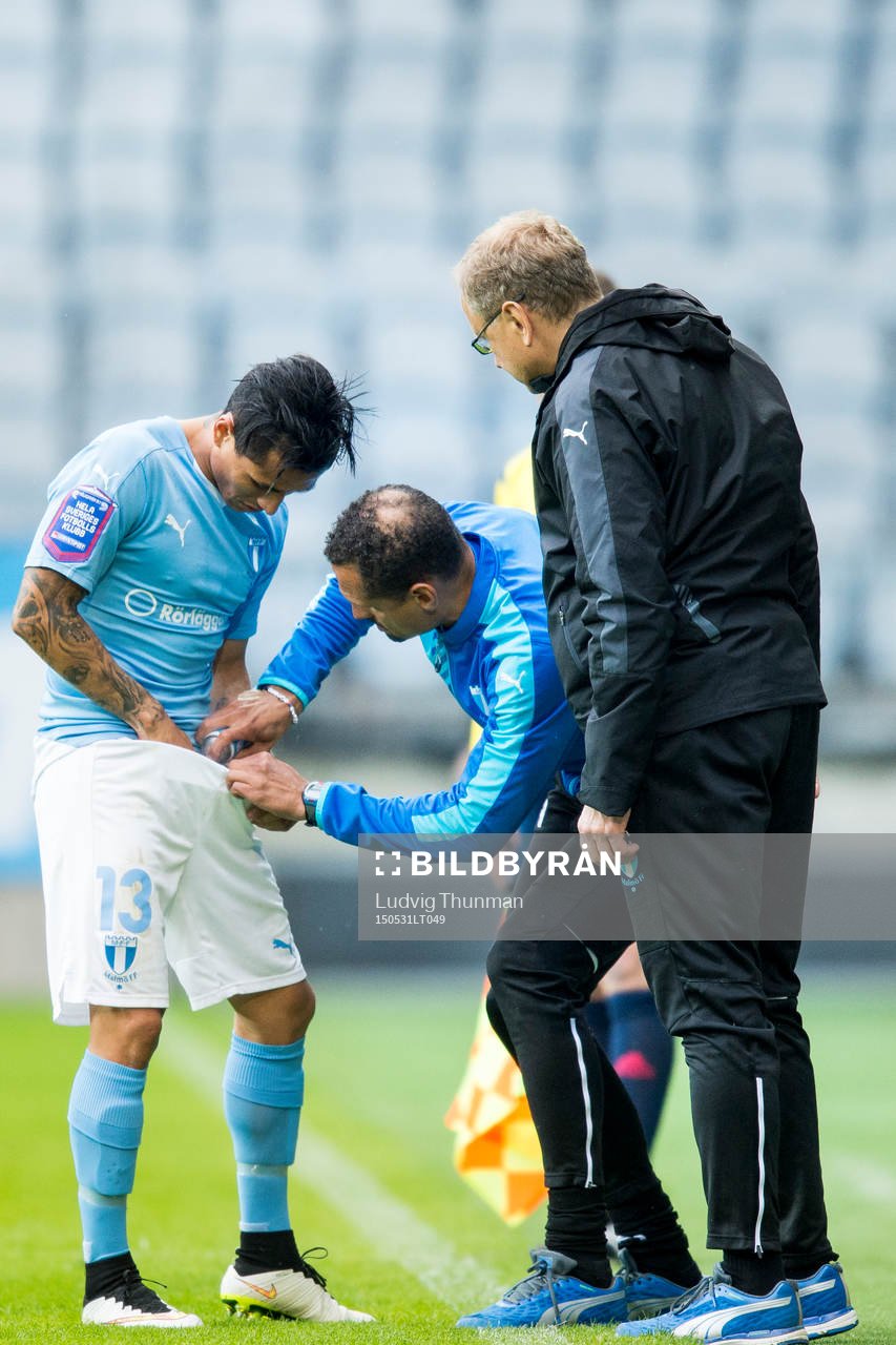 Malmö FFs Victor Yoshimar Yotun Flores sprejas av naprapat