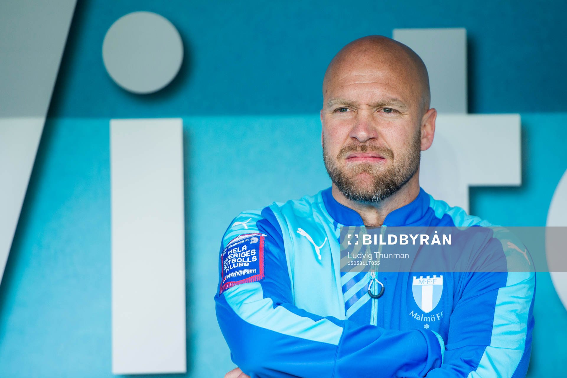 Malmö FFs assisterande tränare Olof Persson under fotbollsmatchen i Allsvenskan mellan Malmö FF och Åtvidaberg den 31 maj 2015 i Malmö.