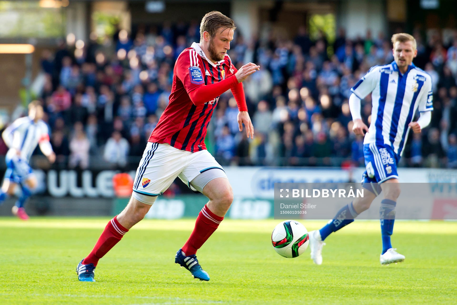 Djurgårdens Alexander Faltsetas framför IFK Göteborgs