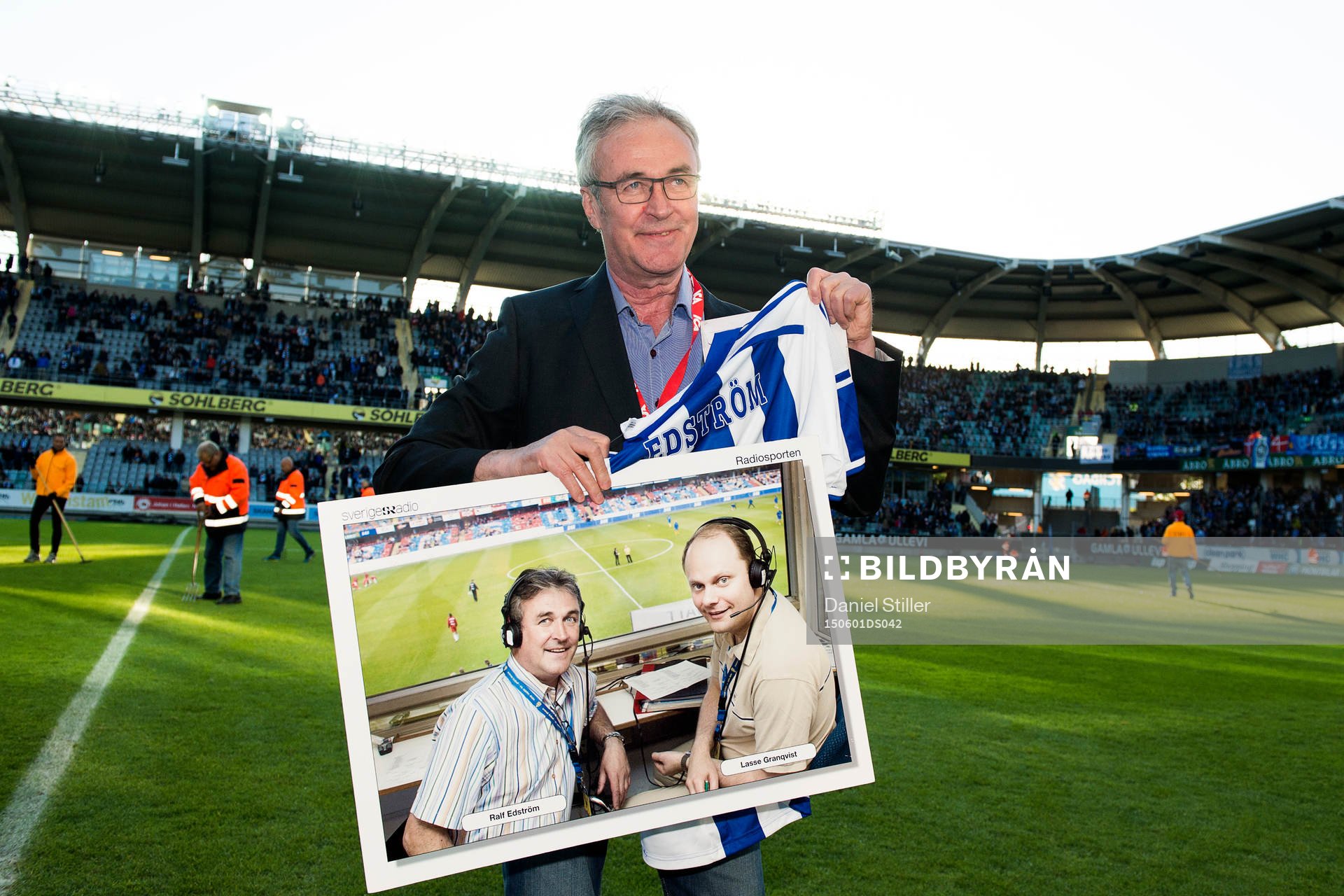 Radiosportens Ralf Edström tackas av