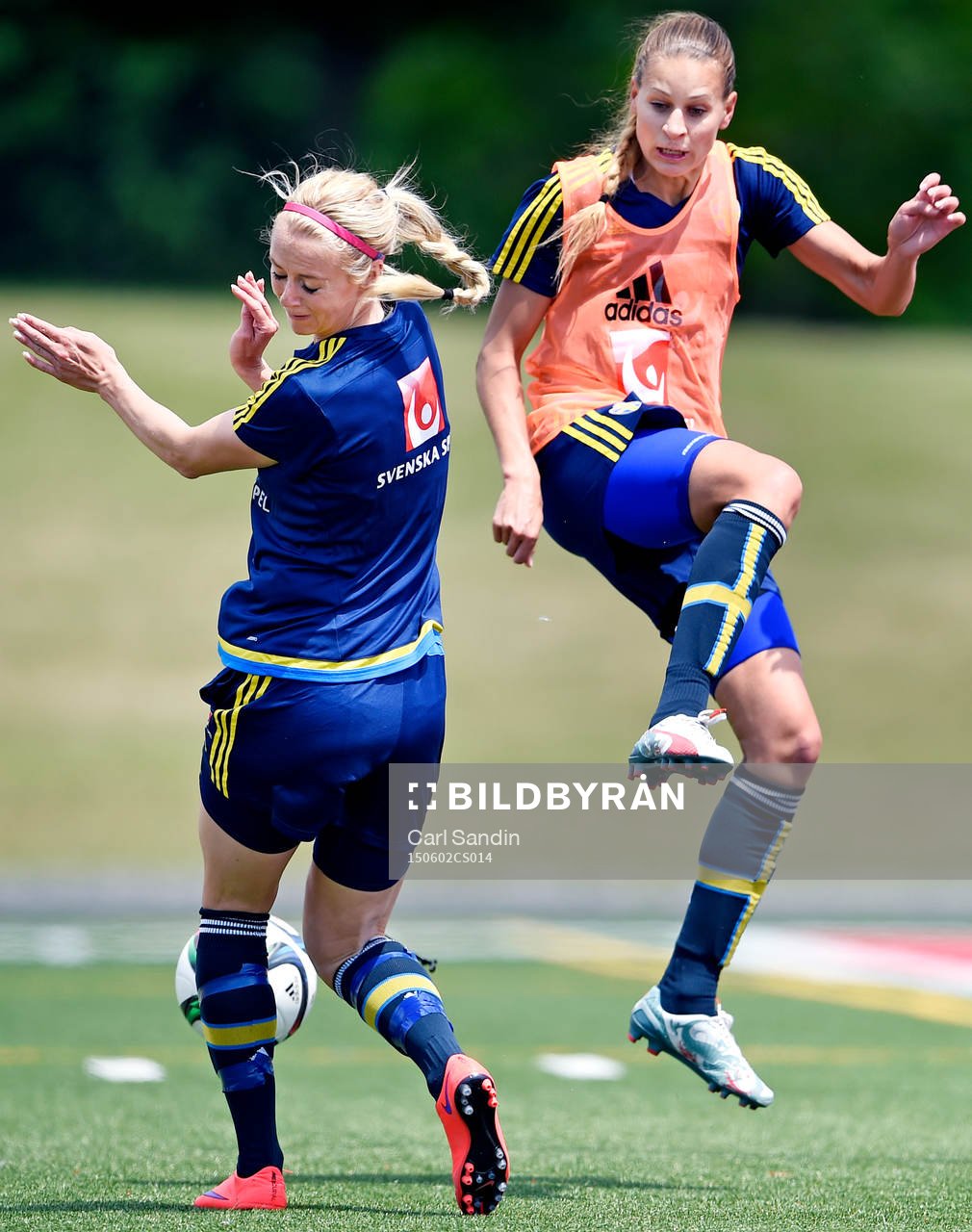 Sveriges Amanda Ilestedt och Charlotte Rohlin