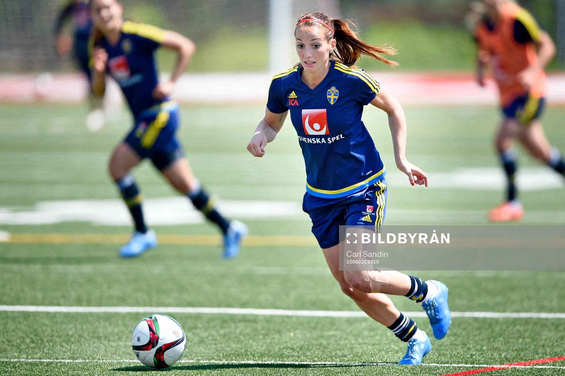Sveriges Kosovare Asllani