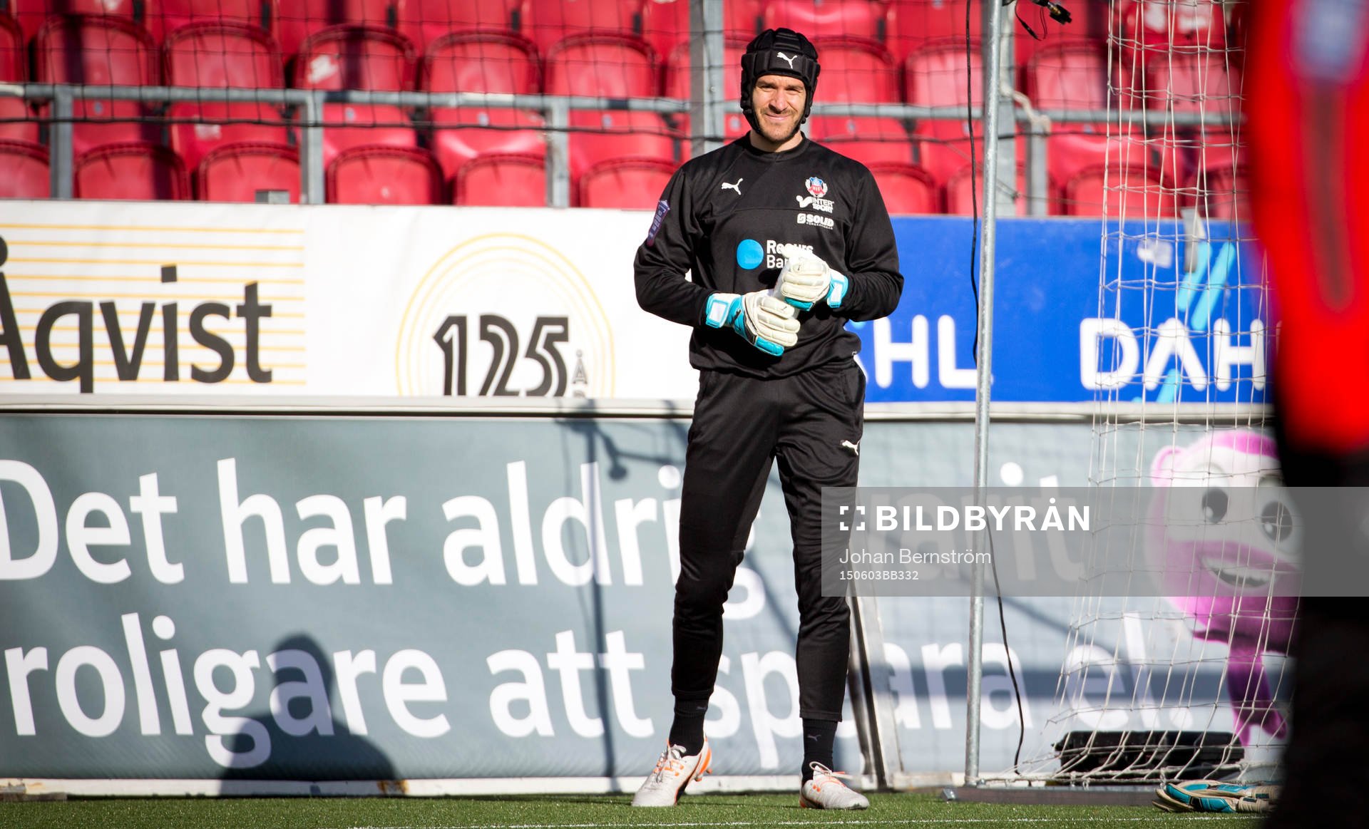 Helsingborgs målvakt Matt Pyzdrowski gör sin första