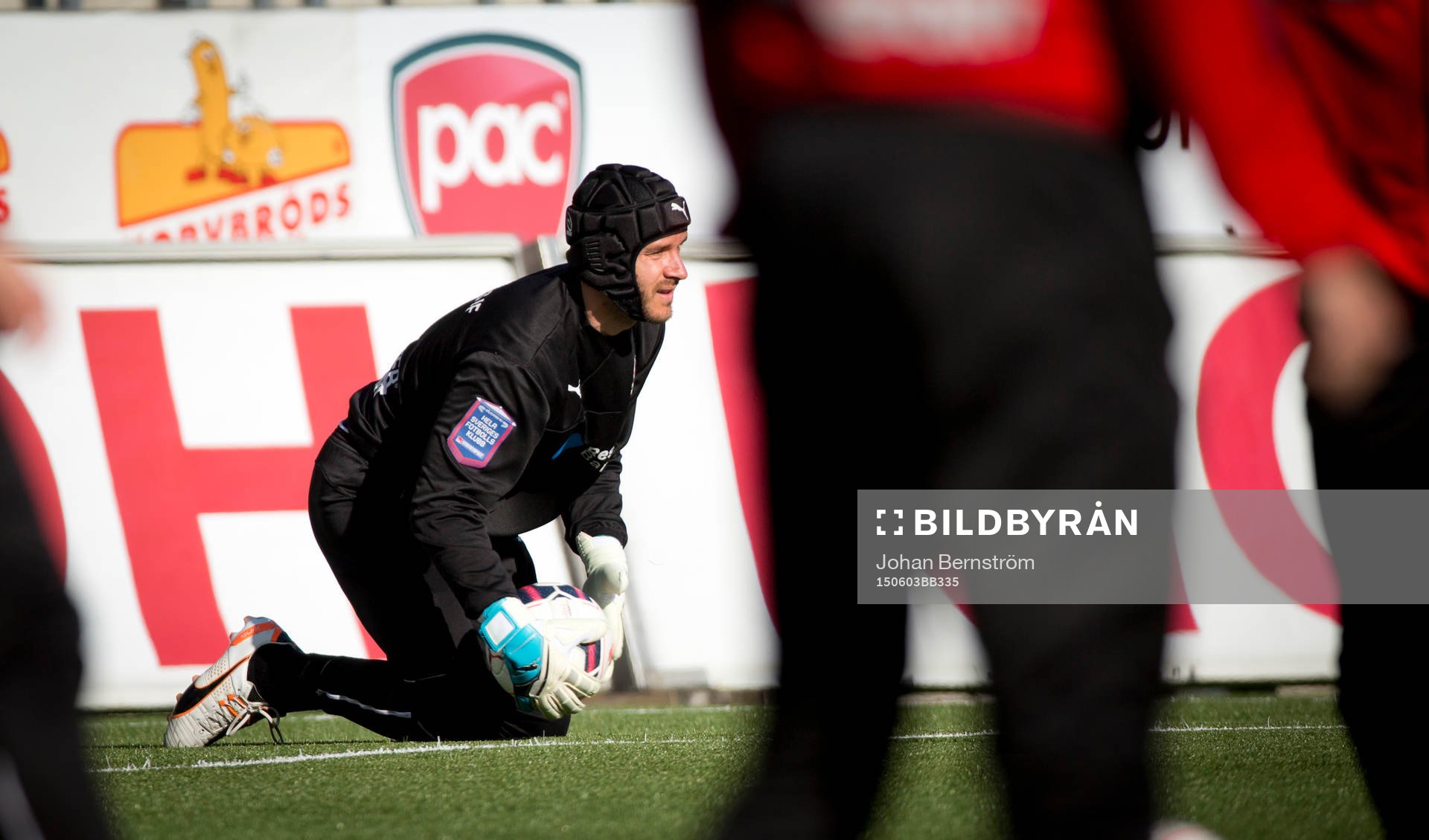 Helsingborgs målvakt Matt Pyzdrowski gör sin första