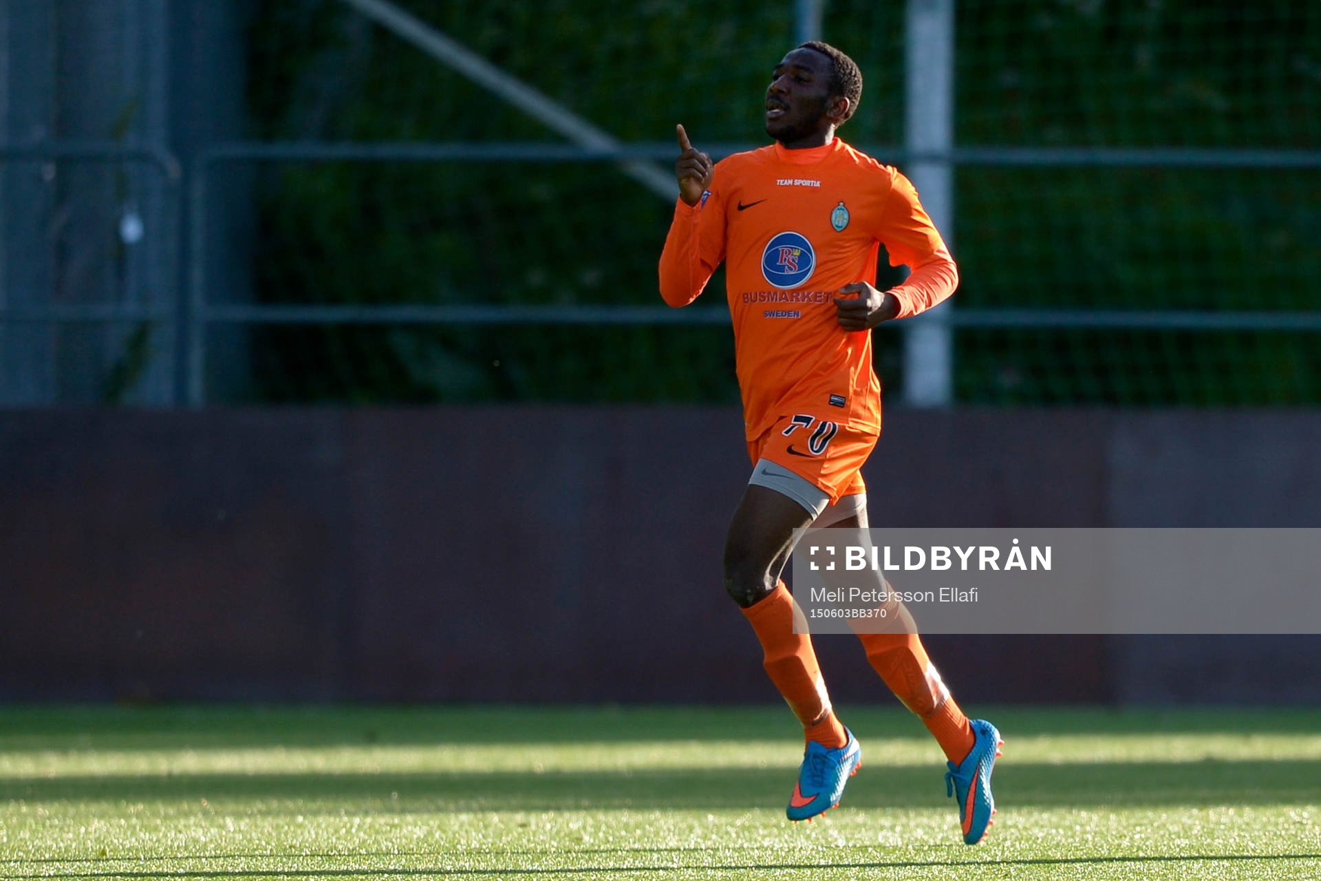 s Chidi Dauda Omeje jublar