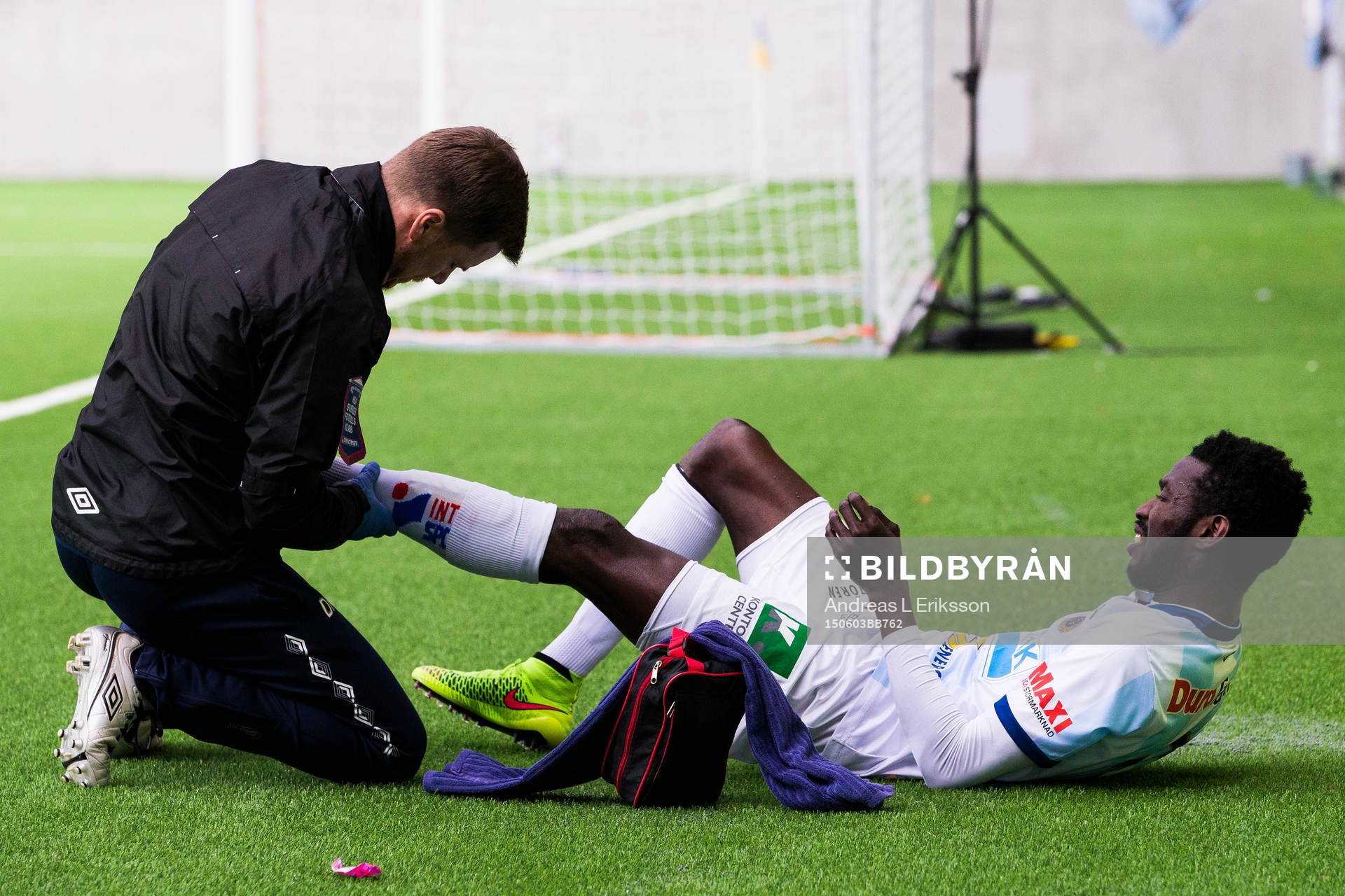 Gefles Dioh Williams tvingas bryta  fotbollsmatchen i