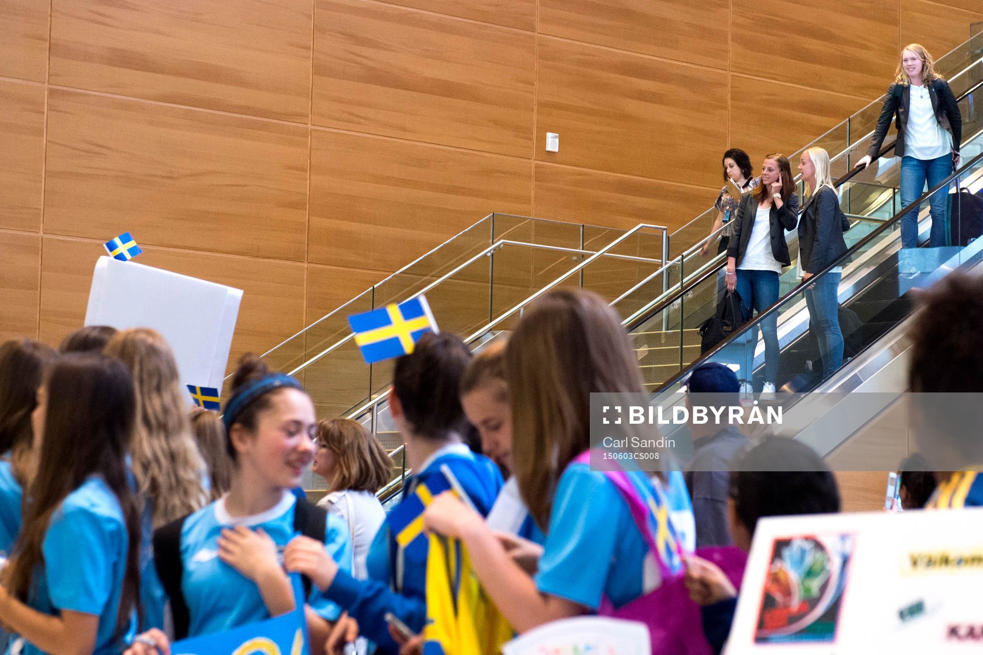 Sveriges Lotta Schelin, Caroline Seger och målvakt Hedvig