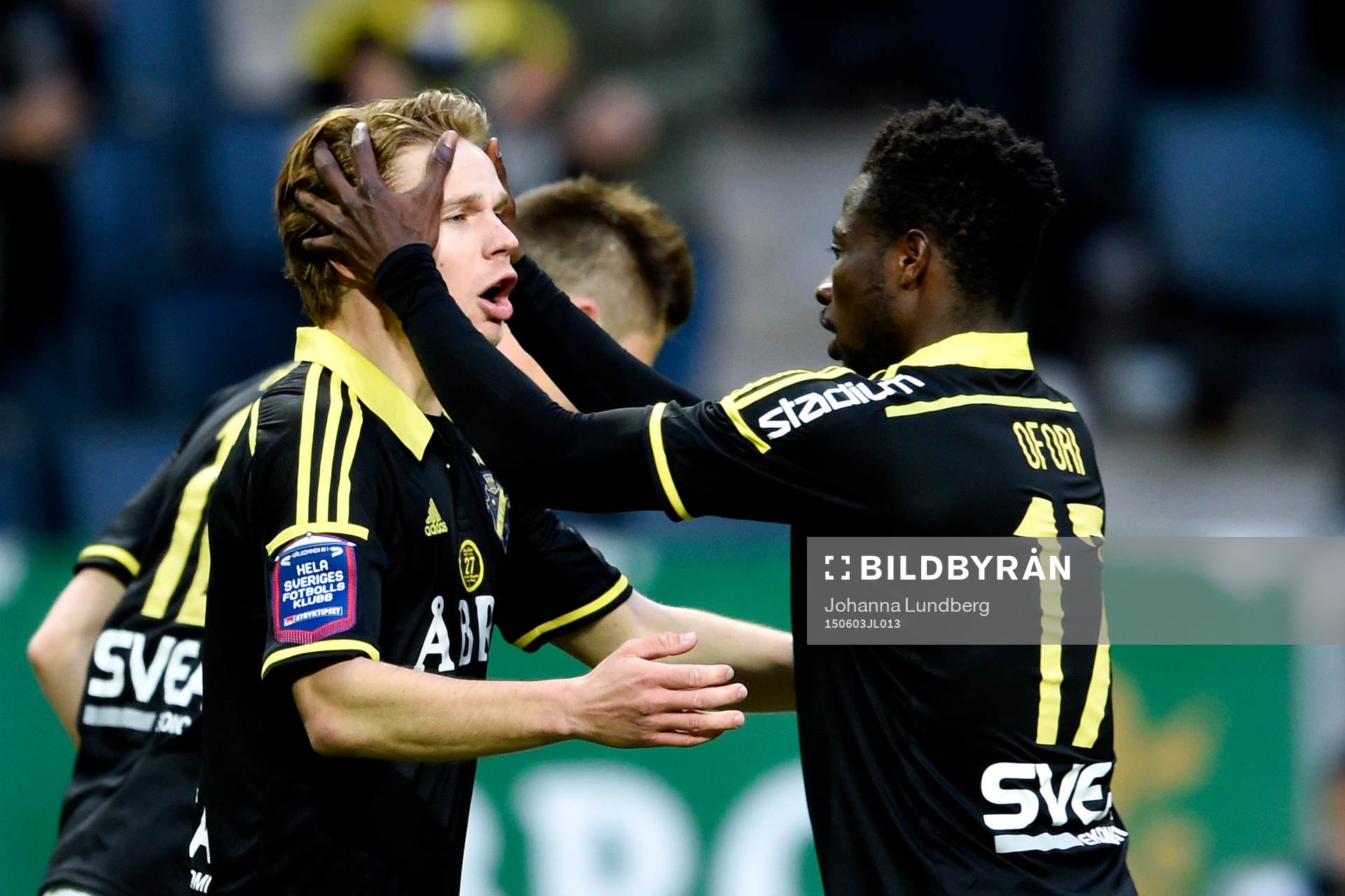 s Johan Blomberg jublar
