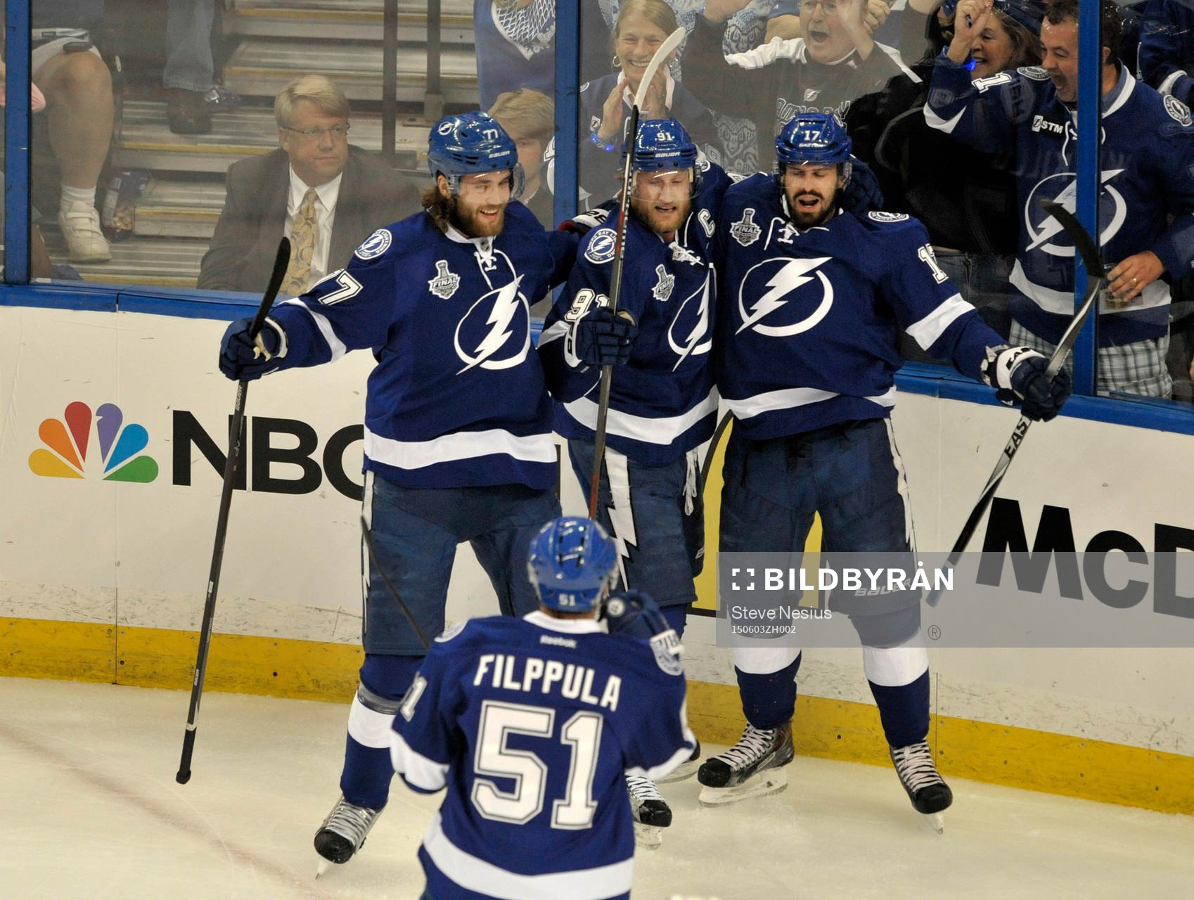 The Lightning's Victor Hedman (77), Steven Stamkos (91),