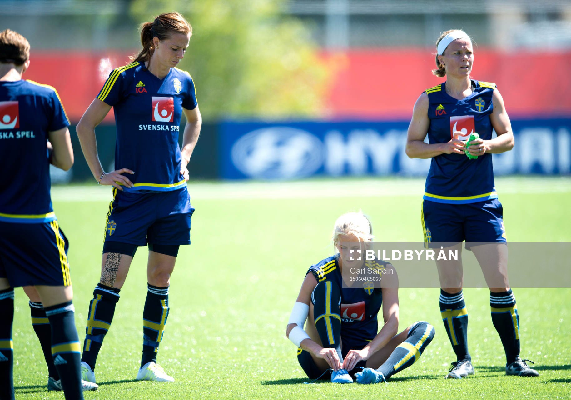 Sveriges Lotta Schelin, Sofia Jakobsson och Sara Thunebro
