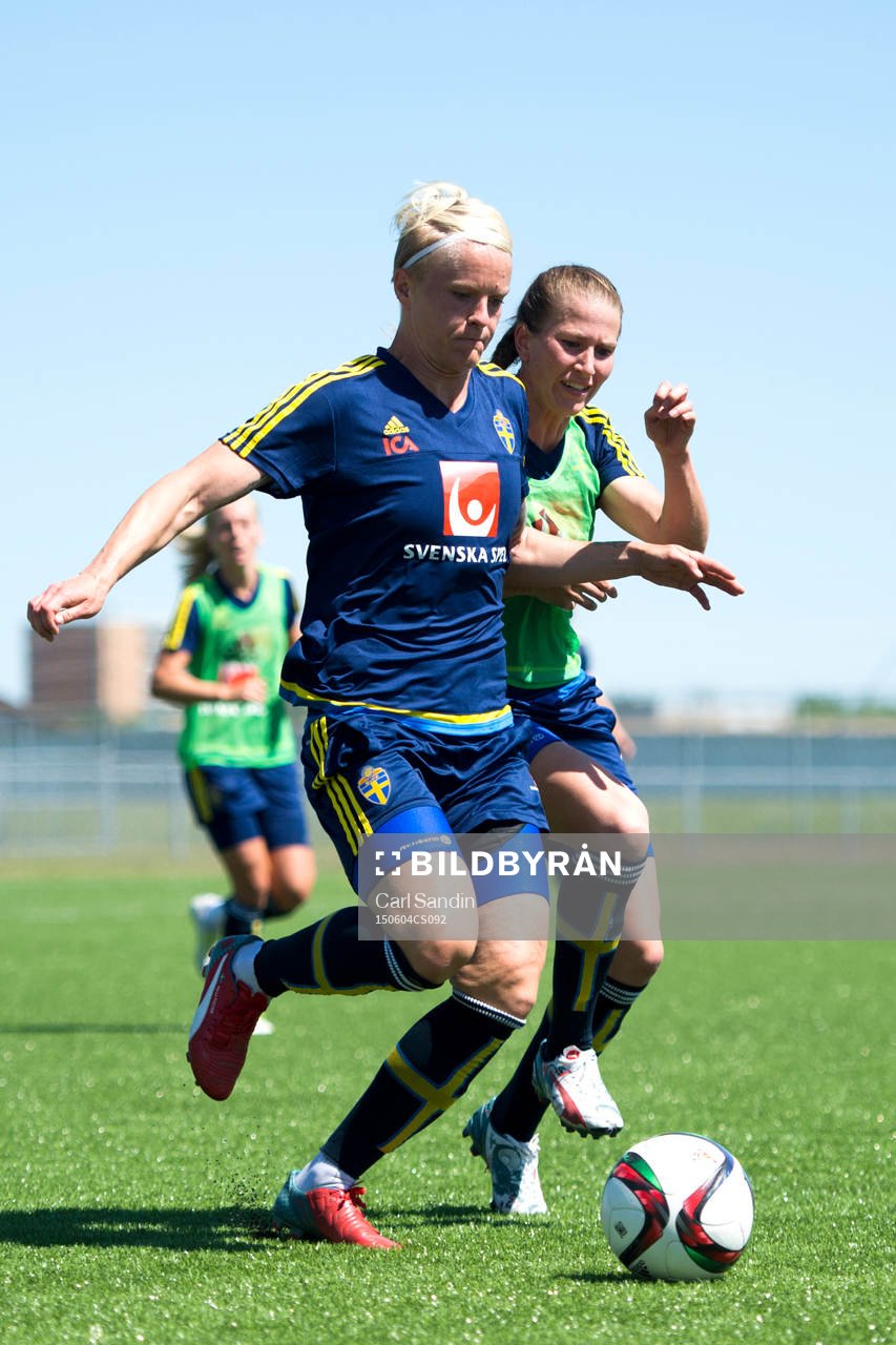 Sveriges Nilla Fischer och Emma Berglund