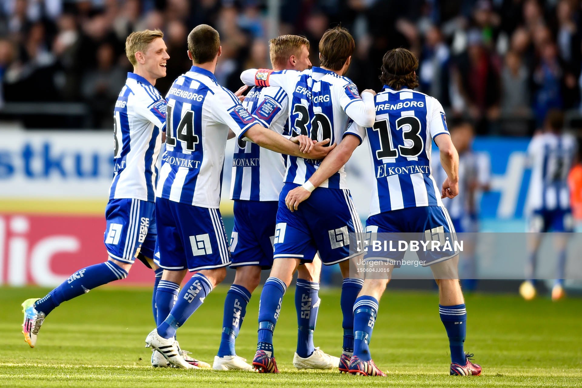 IFK Göteborgs Lasse Vibe (ej i bild) jublar