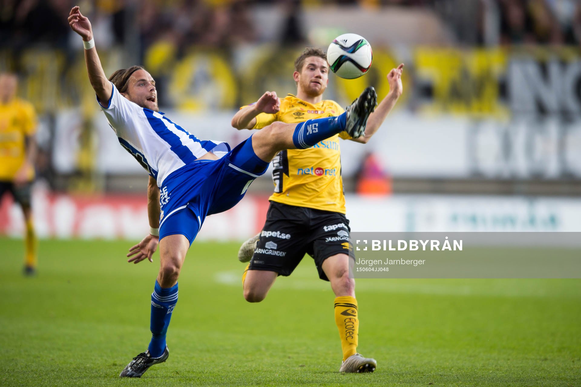 Kamp mellan IFK Göteborgs Tom Pettersson och Elfsborgs