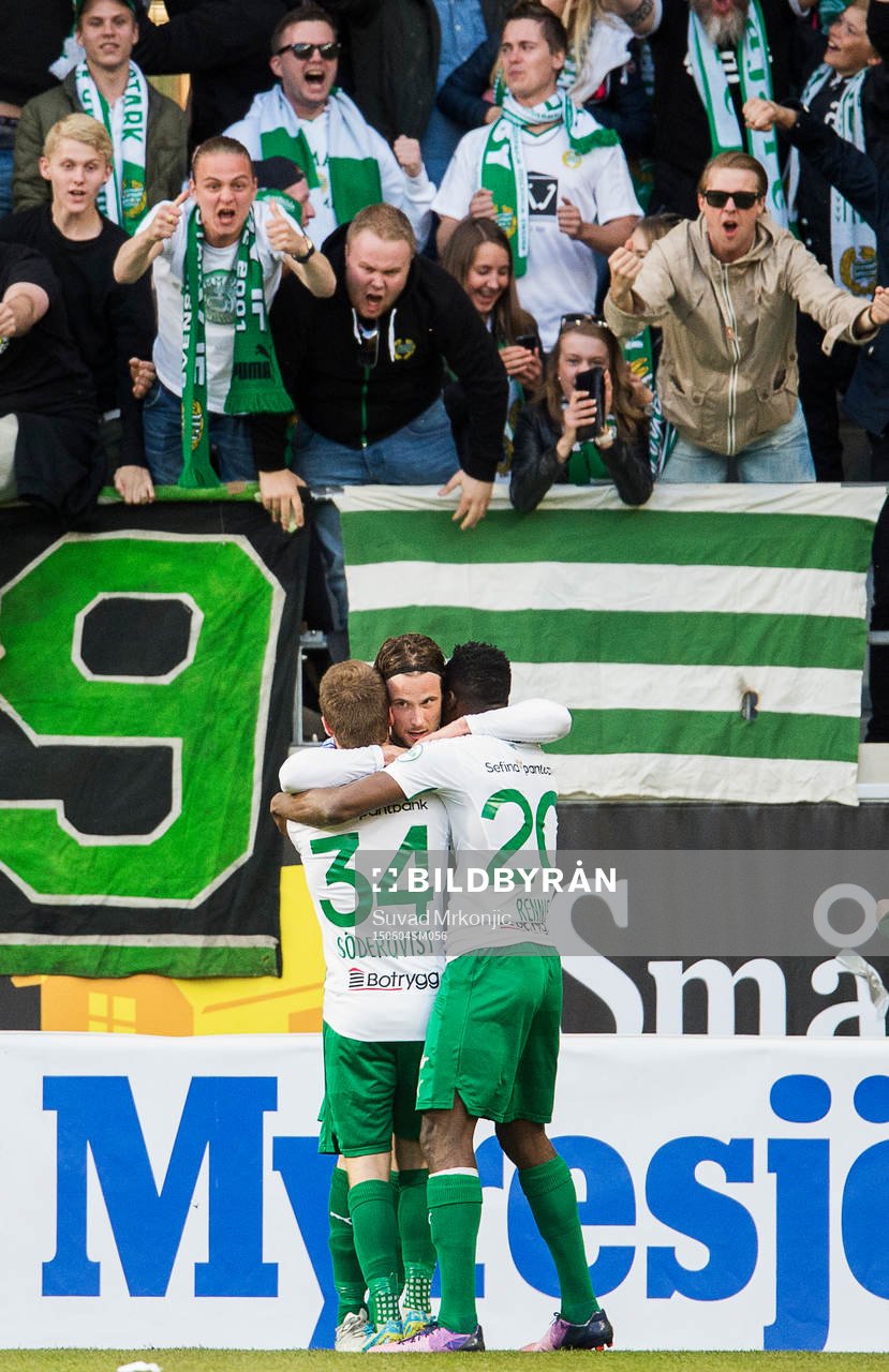 Hammarbys Linus Hallenius jublar