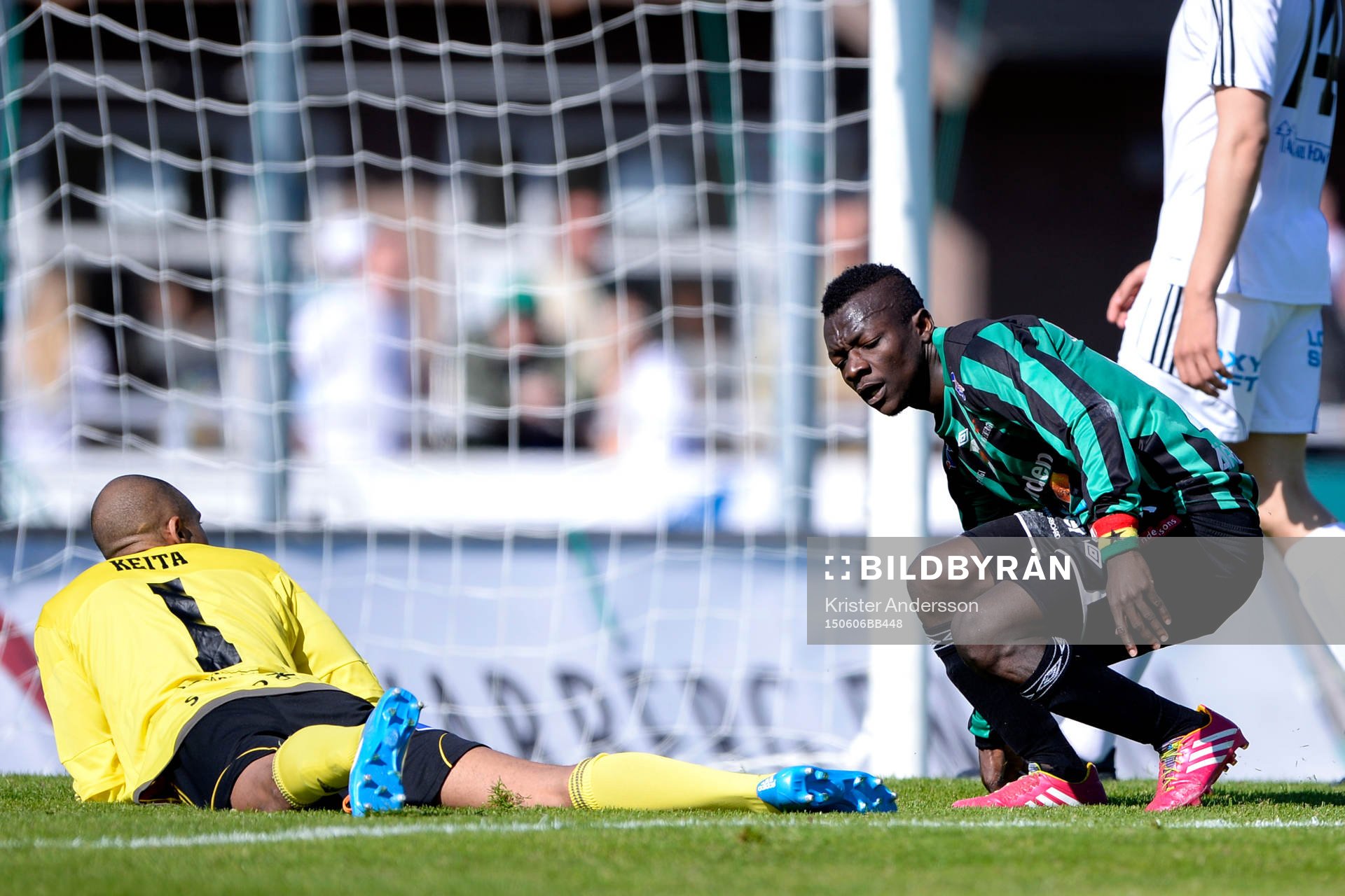 Varbergs Thomas Boakye har gjort 1-0bakom Östersunds