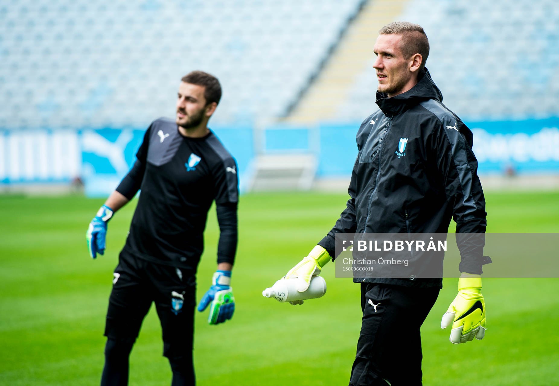 Målvakterna Robin Olsen och Zlatan Azinovic