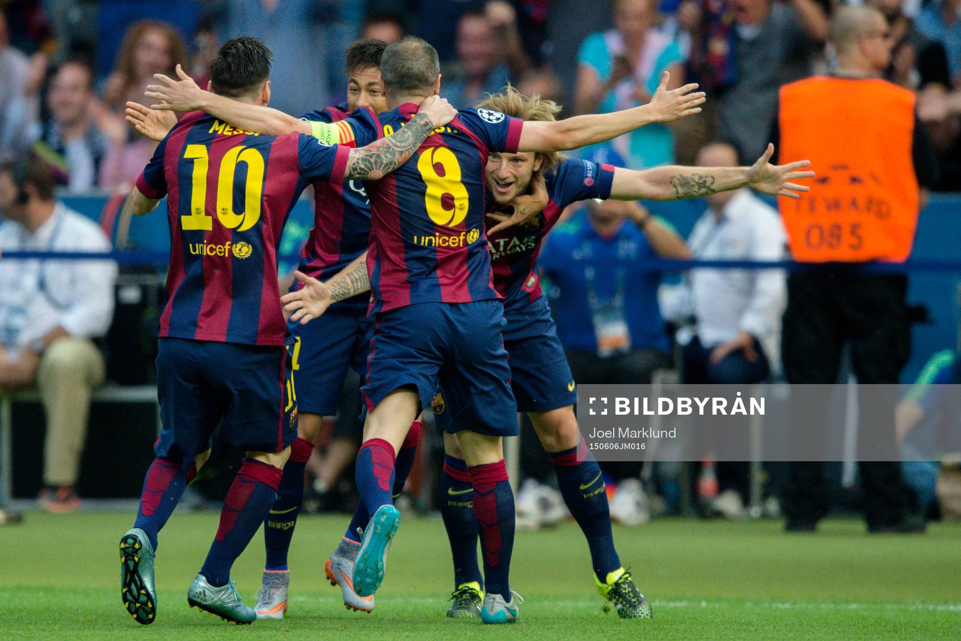 Barcelonas Ivan Rakitic jublar efter 0-1 under finalen i Champions League mellan Juventus och Barcelona den 6 juni 2015 i Berlin.