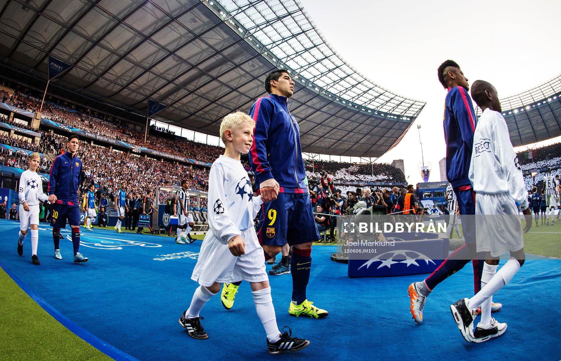 Barcelonas Lionel Messi, Luis Suarez och Neymar gör entré