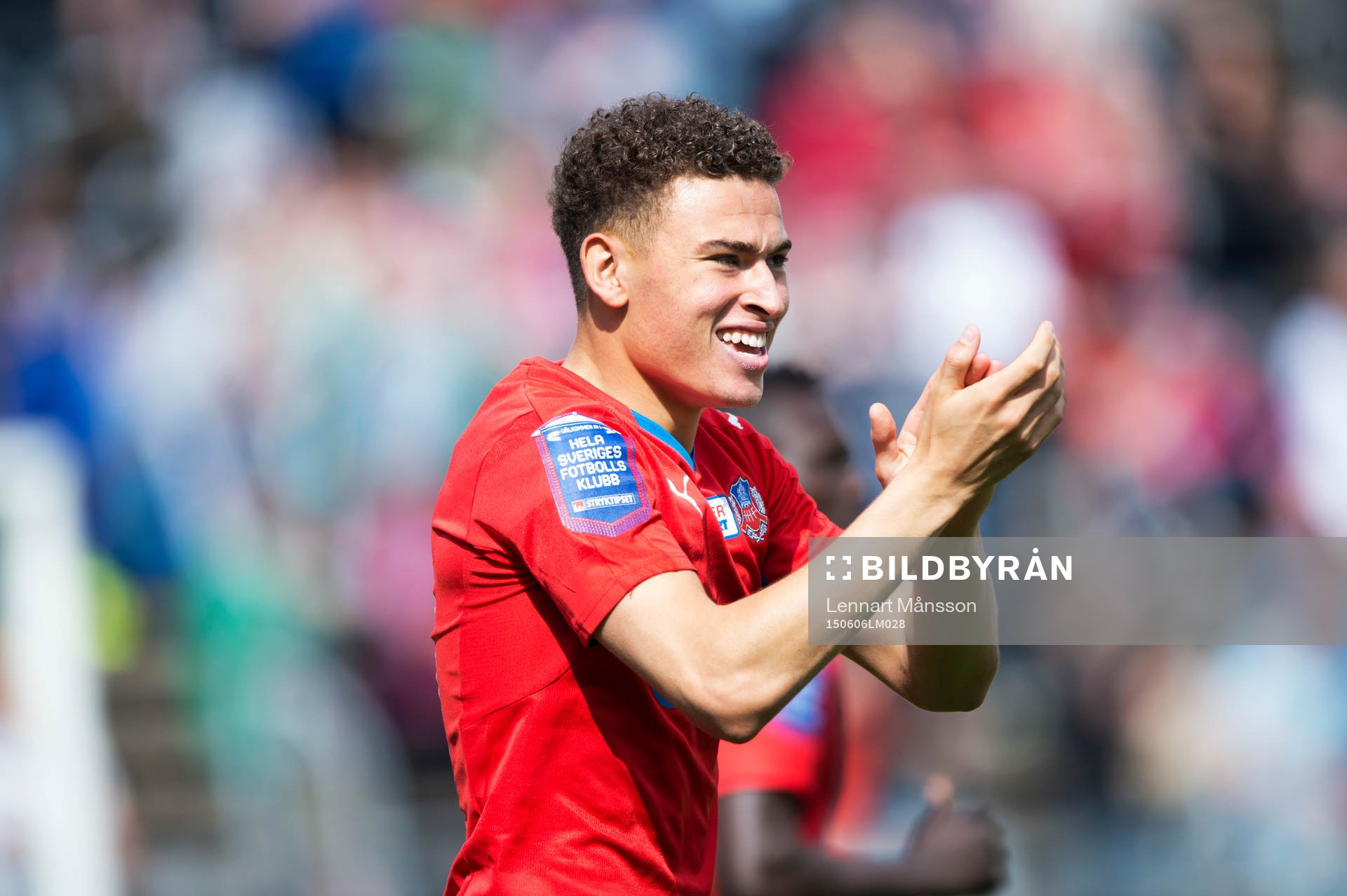 Helsingborgs Jordan Larsson har gjort 1-0 och jublar i