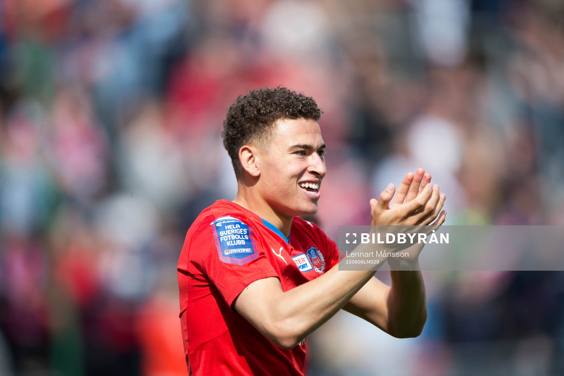 Helsingborgs Jordan Larsson har gjort 1-0 och jublar i