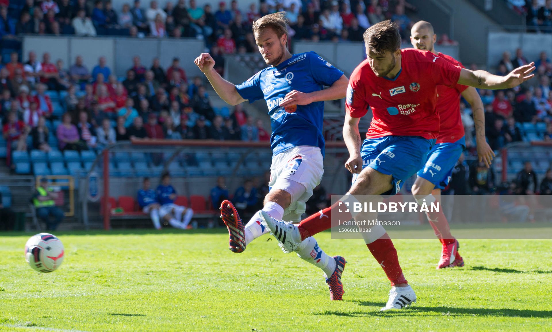 Helsingborgs Astrit Ajderevic i matchen i allsvenskan