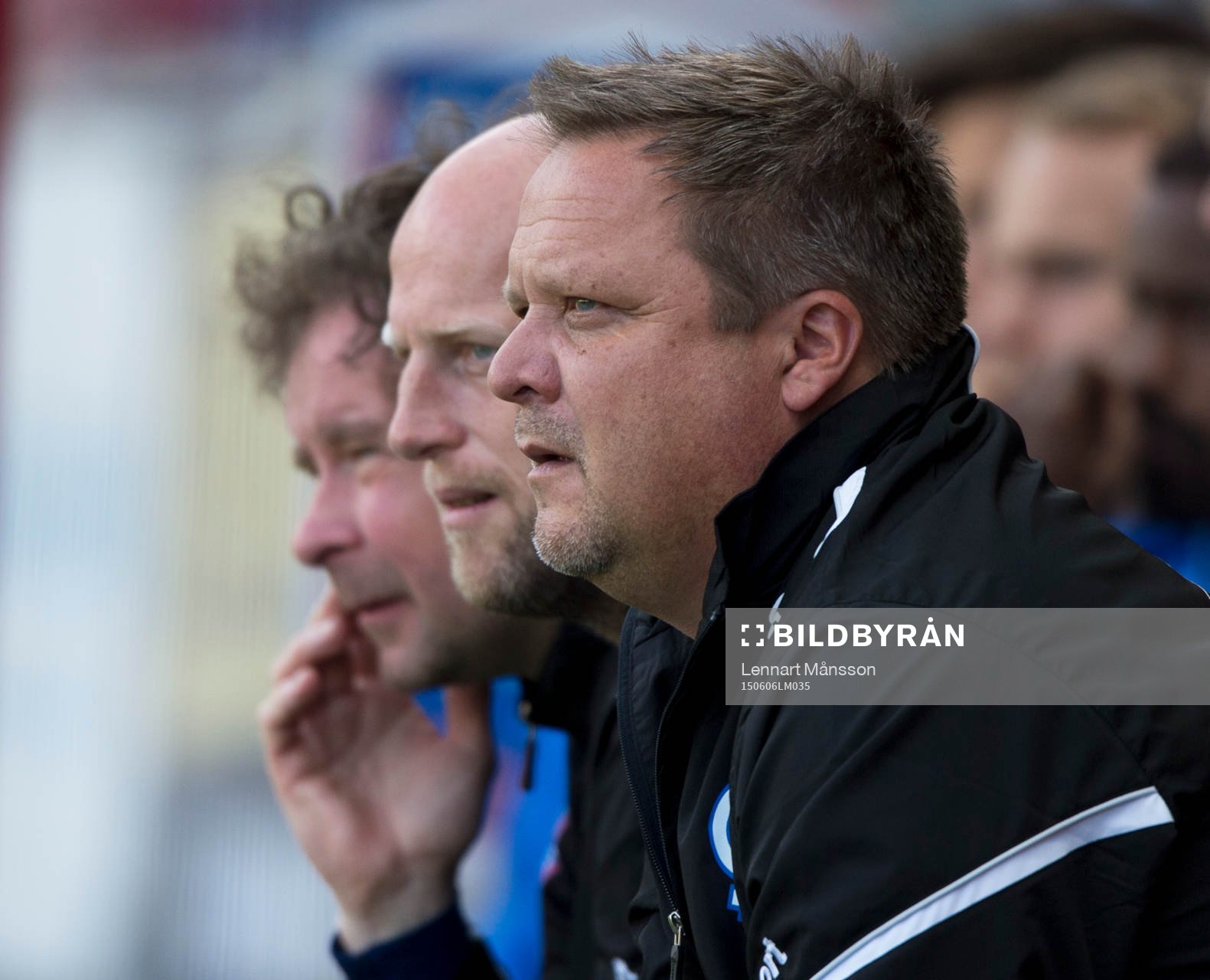 Åtvidabergs tränare Roar Hansen och Andreas Thomsson i