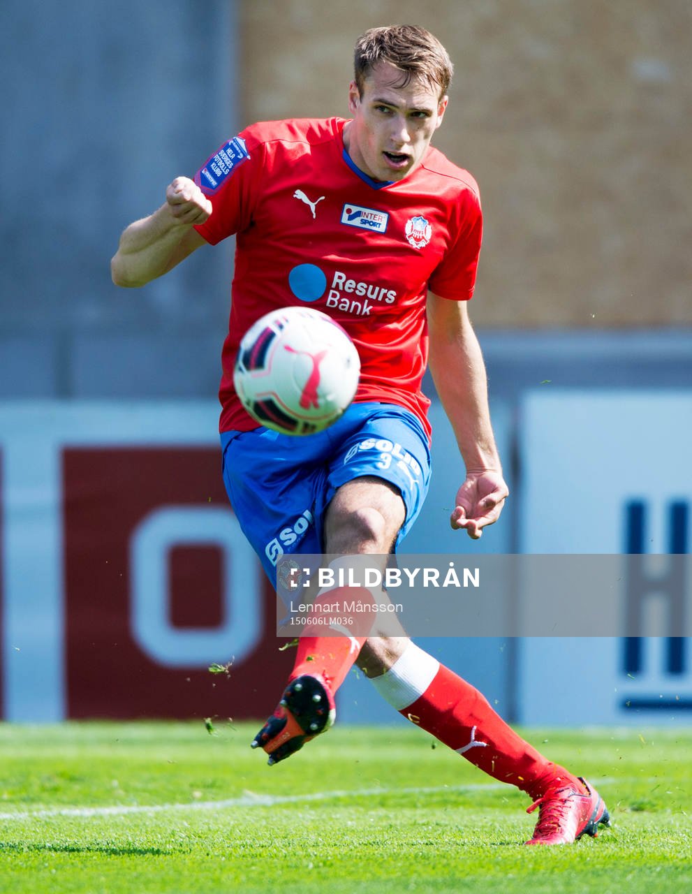 Helsingborgs Frederik Helstrup Jensen i matchen i