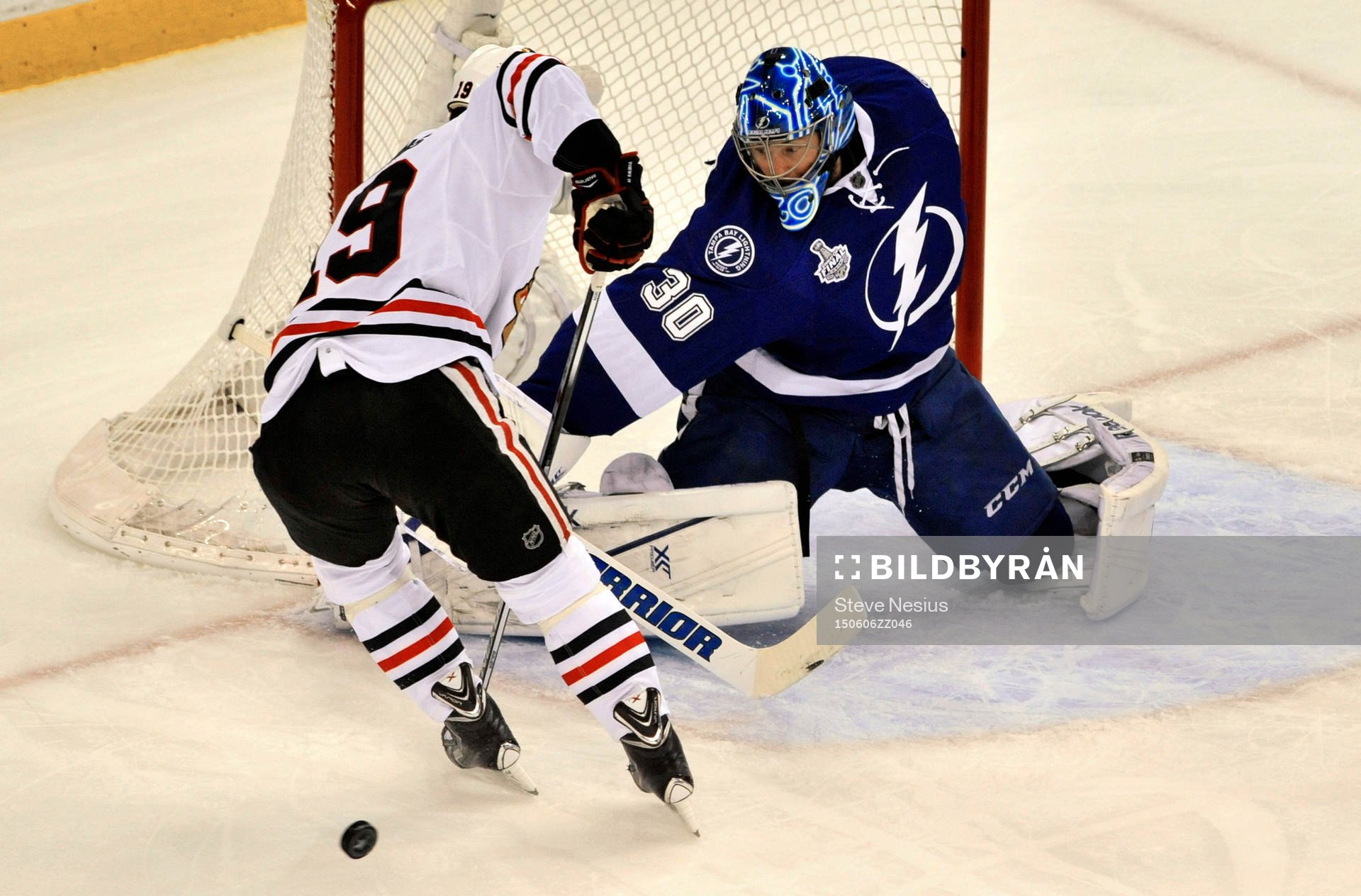 Lightning goalie Ben Bishop (30) stops a shot
