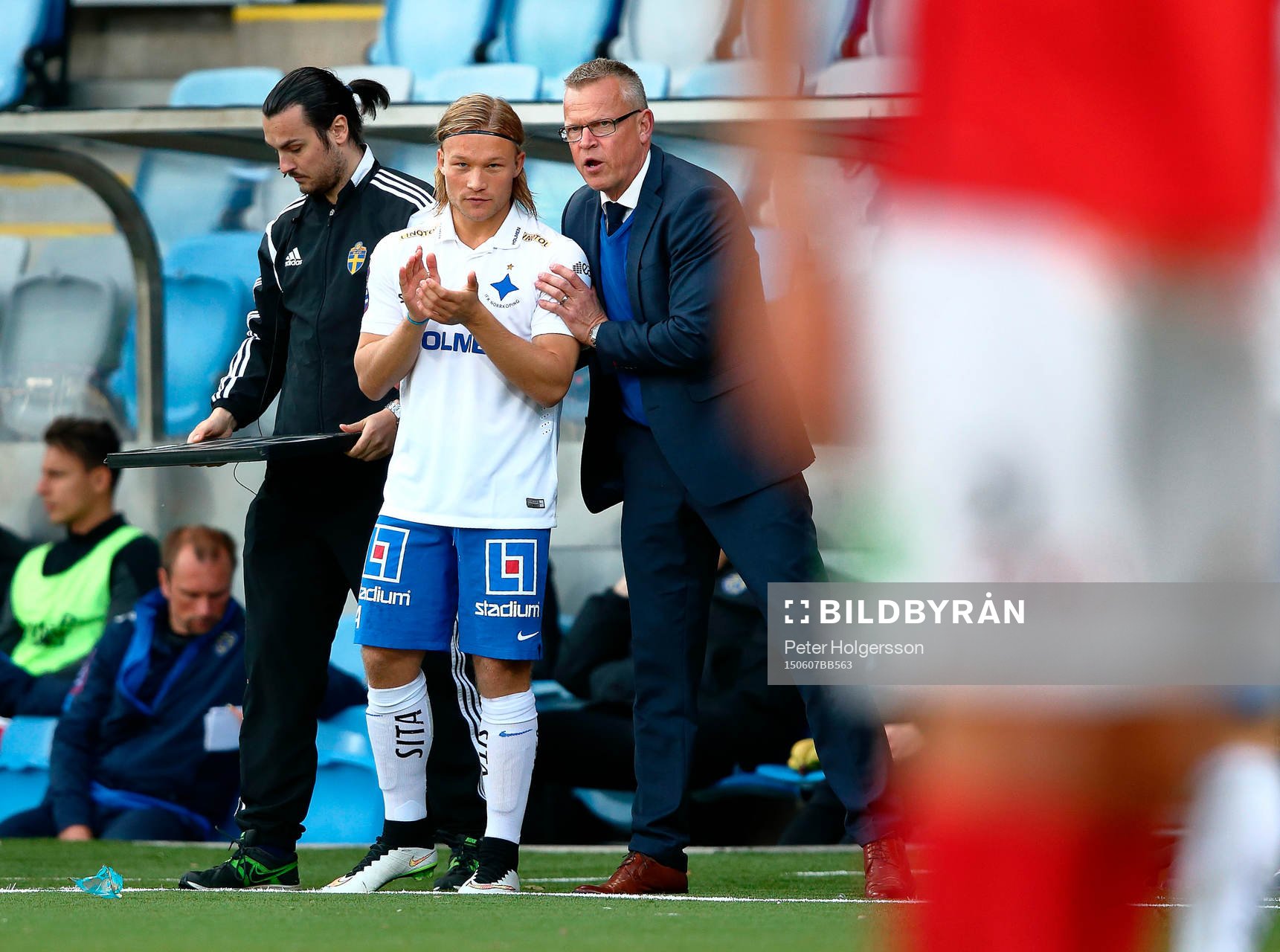 Norrköpings Nicklas Bärkroth byts in för första gången