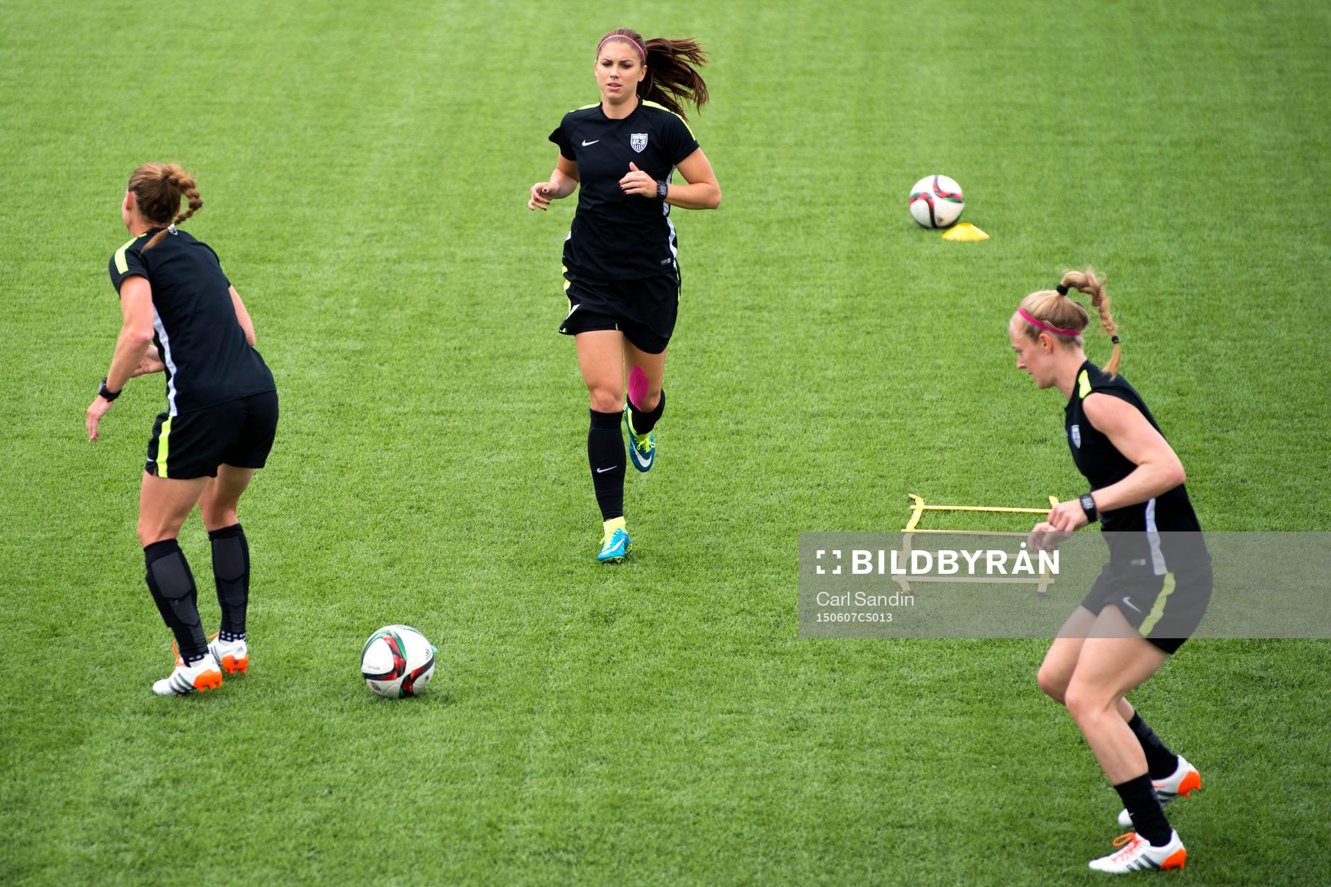 s Alex Morgan