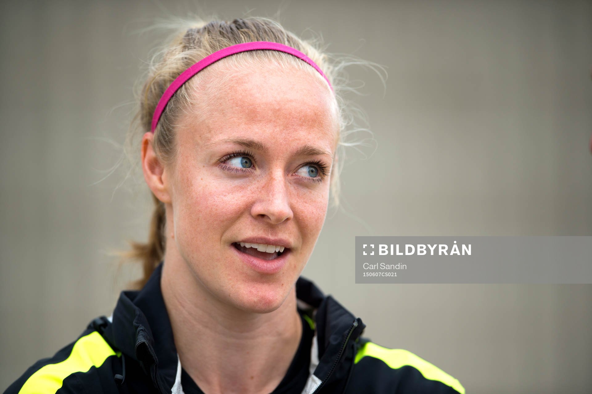 s Becky Sauerbrunn på en presskonferens innan en träning