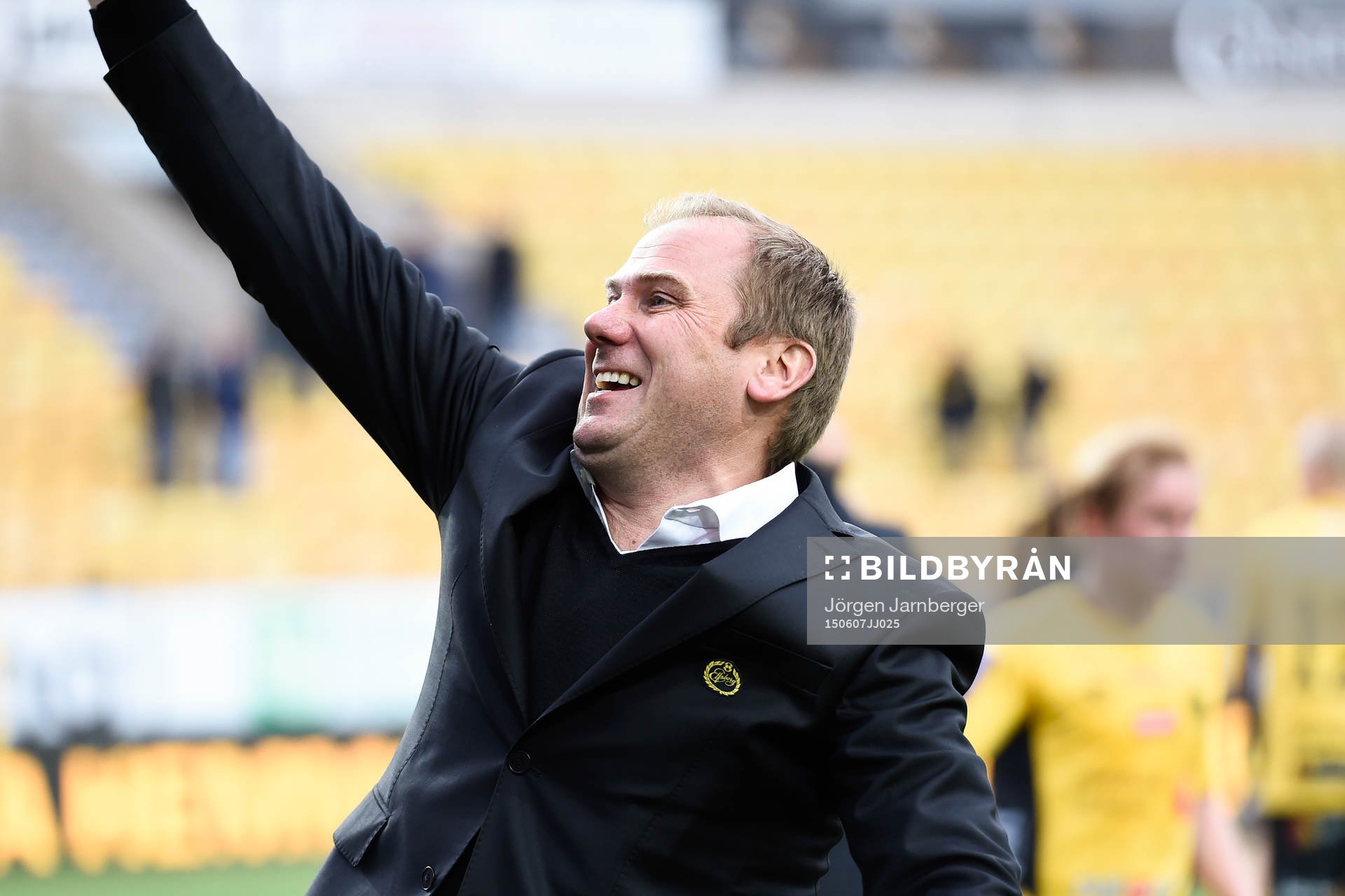 Elfsborgs manager Magnus Haglund jublar efter seger i en fotbollsmatch i Allsvenskan mellan Elfsborg och Gefle den 7 juni 2015 i Borås.