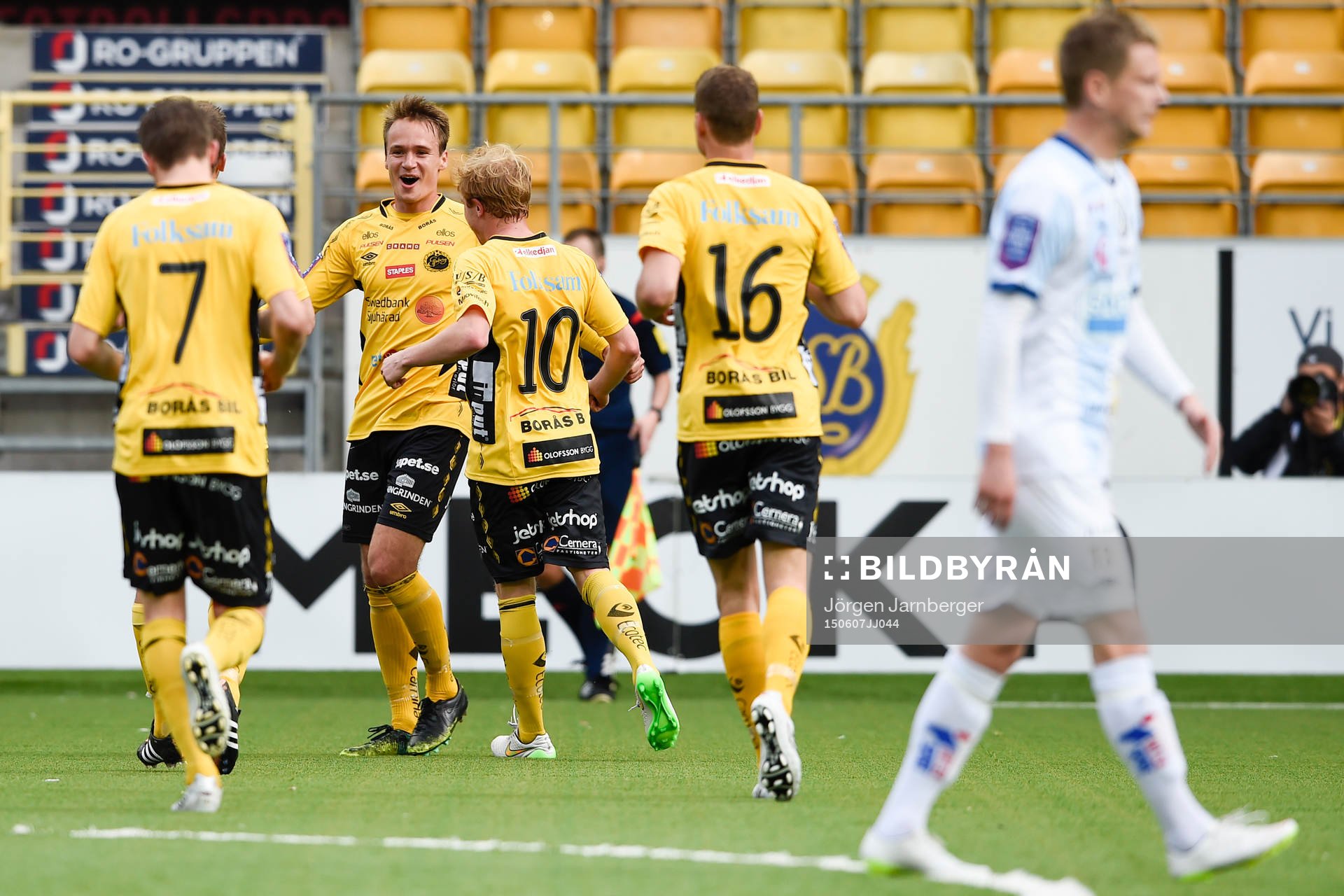 Elfsborgs Viktor Prodell jublar efter att ha gjort 4-1 under en fotbollsmatch i Allsvenskan mellan Elfsborg och Gefle den 7 juni 2015 i Borås.