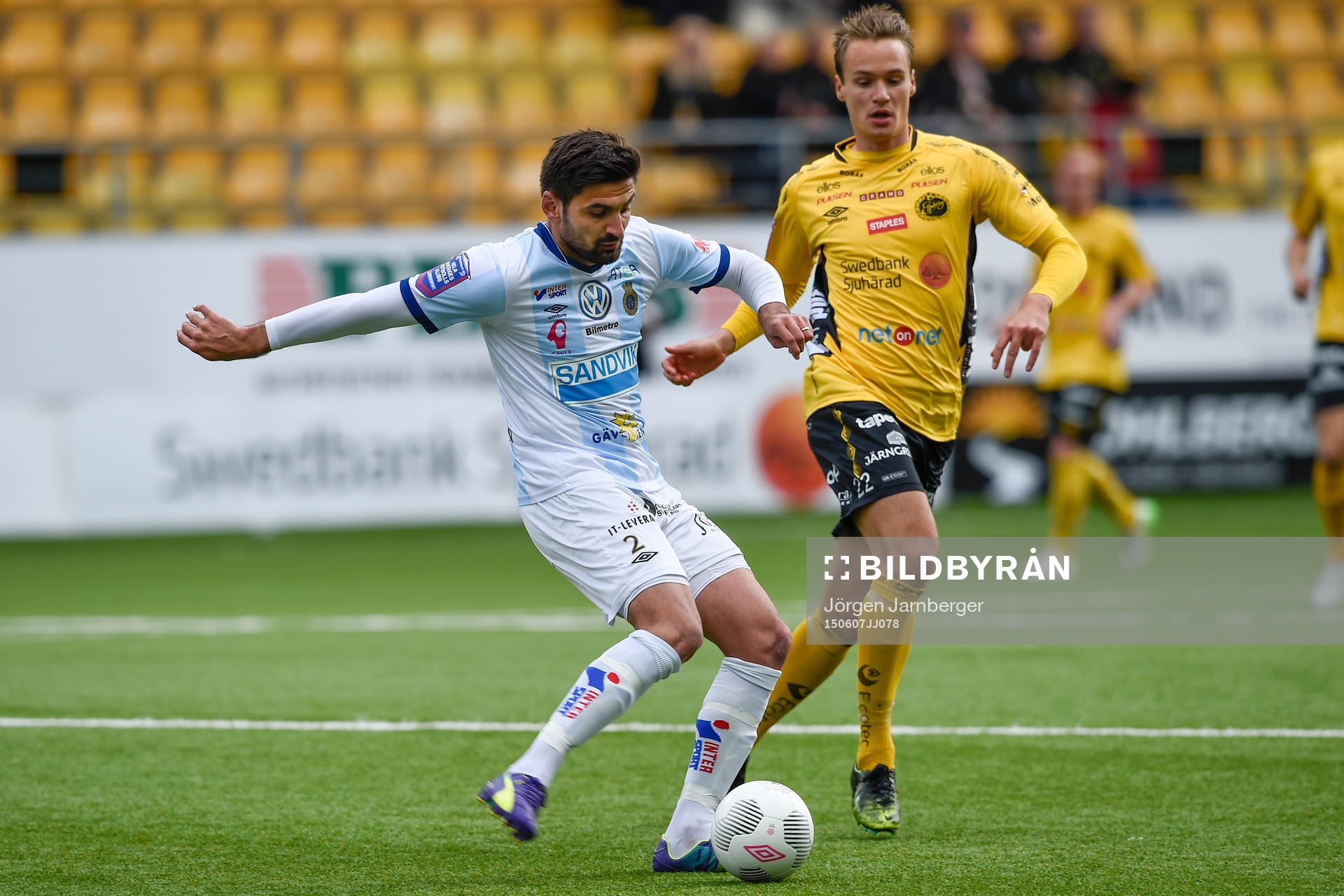 Gefles Ilir Berisha och Elfsborgs Viktor Prodell