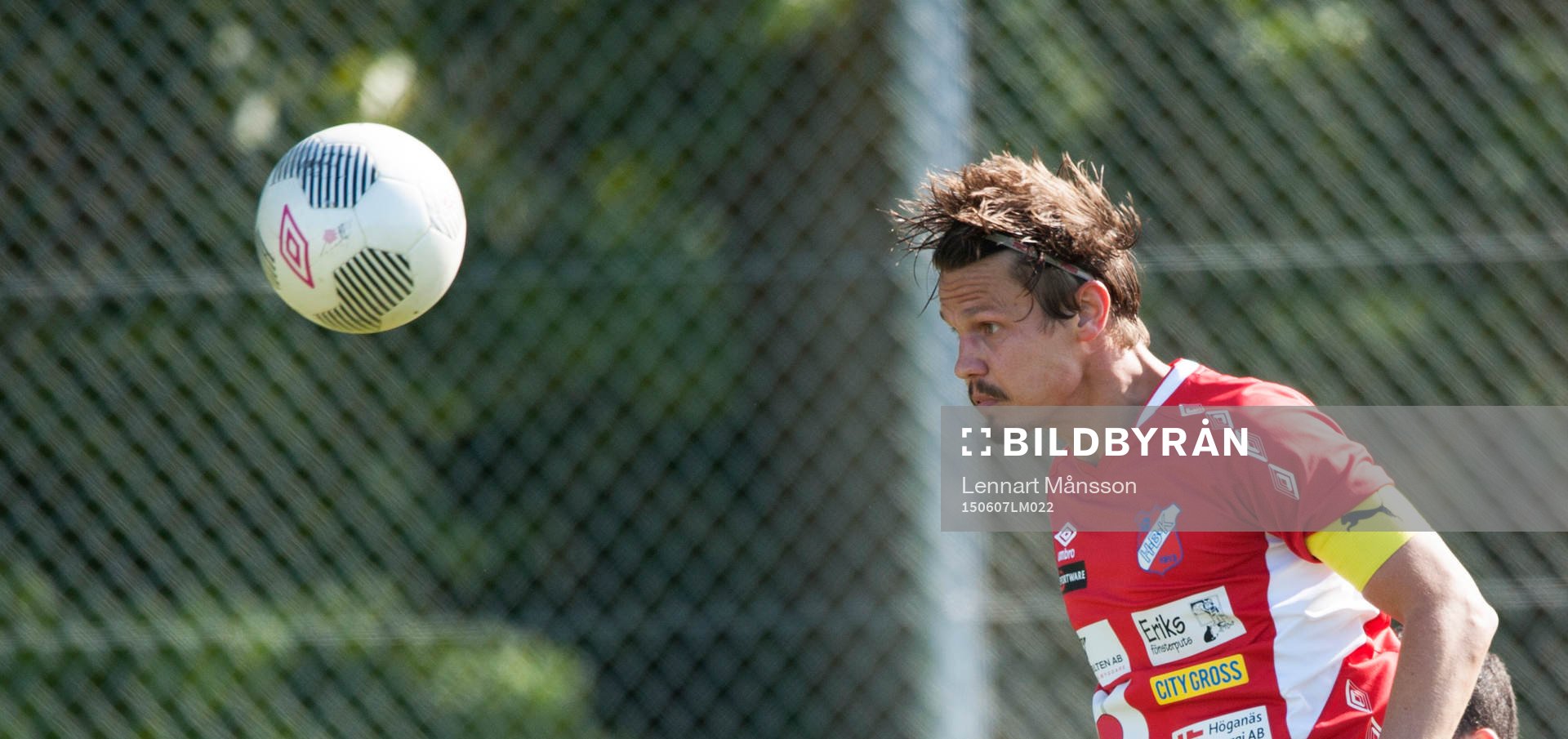 Höganäs Fredrik Lindgren i matchen i division 2 Västra