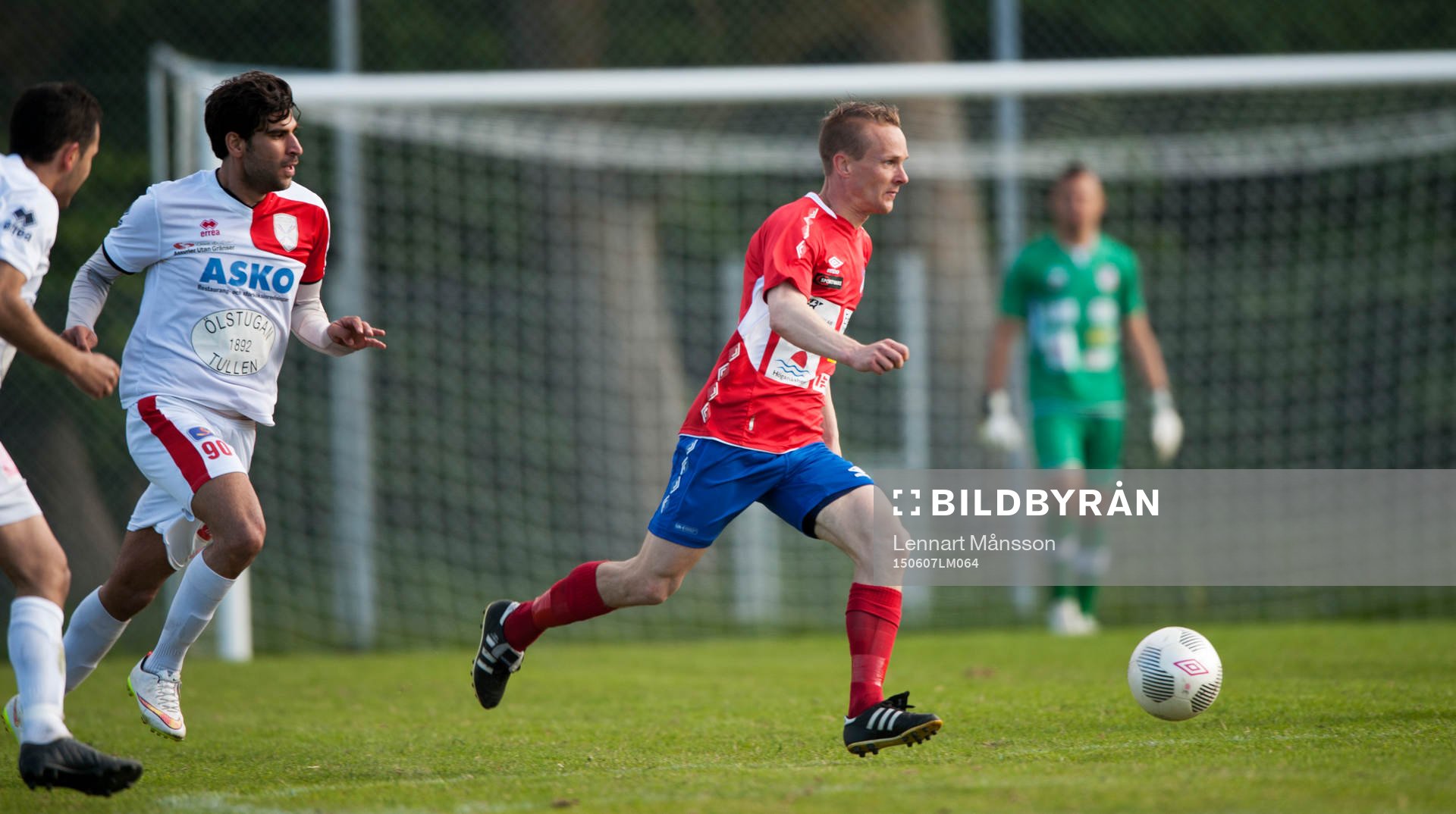Höganäs Fredrik Svanbäck i matchen i division 2 Västra