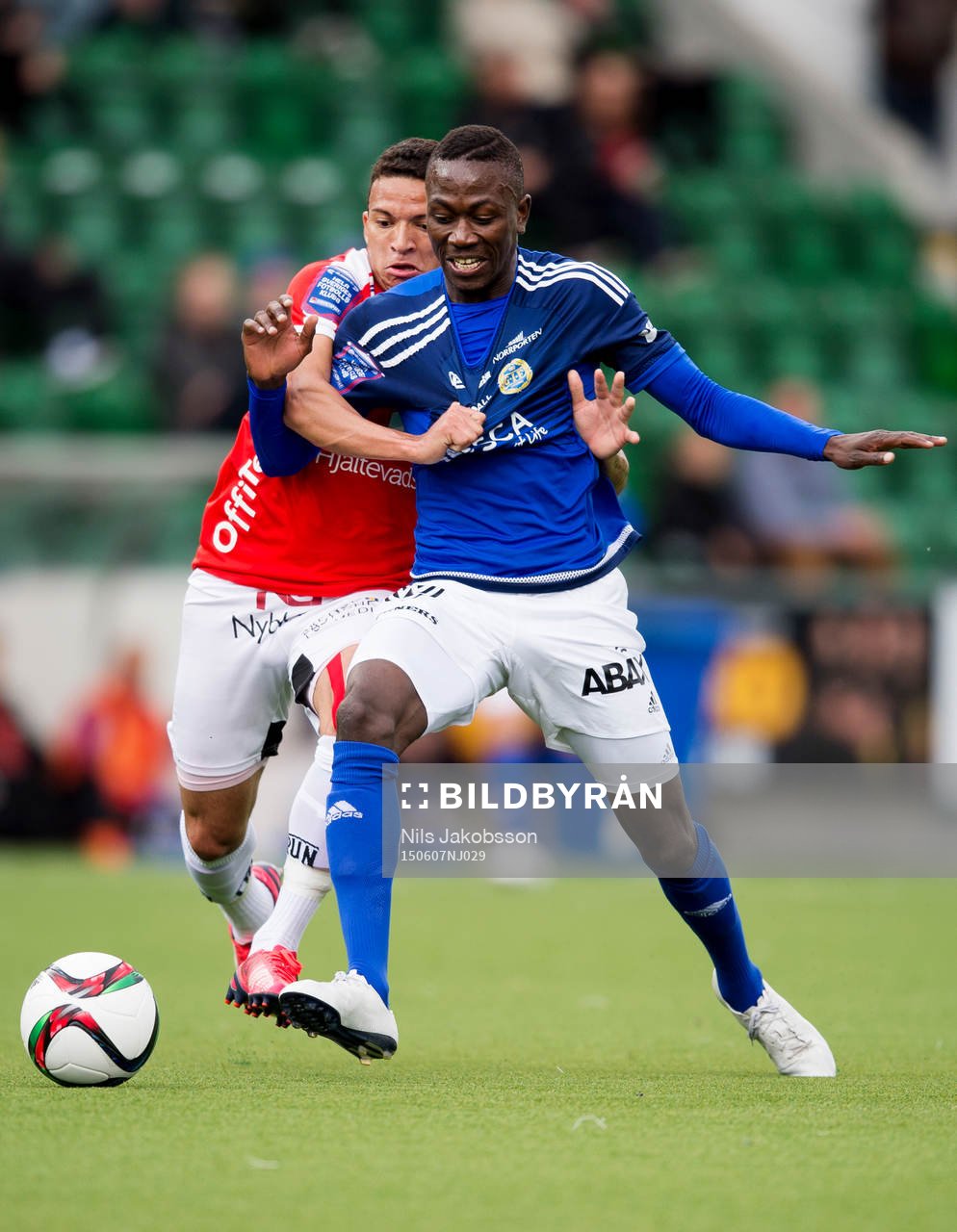 Kalmars Ismael Silva Lima och Sundsvalls Pa Amat Dibba