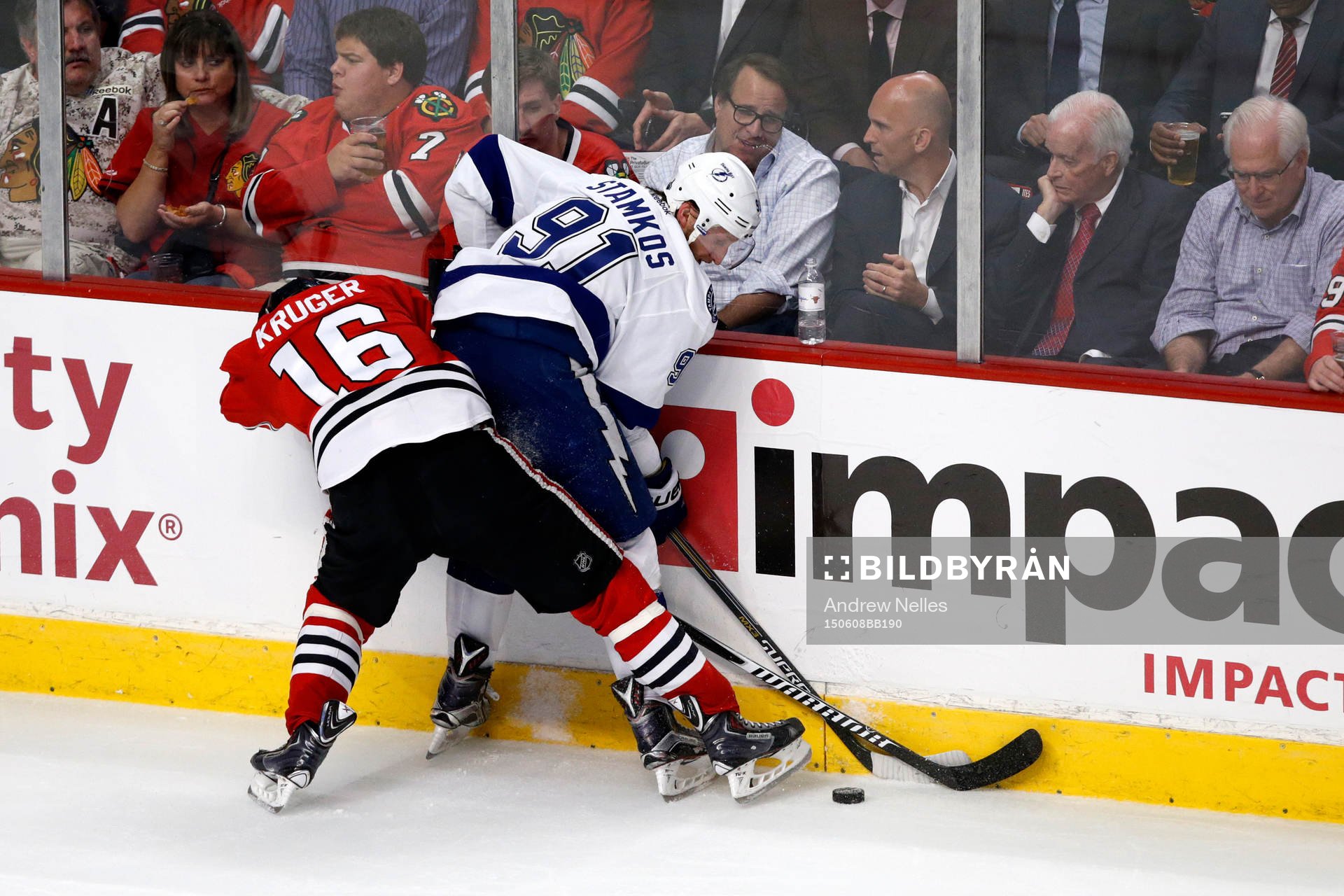 Chicago Blackhawks center Marcus Kruger (16) fights for the