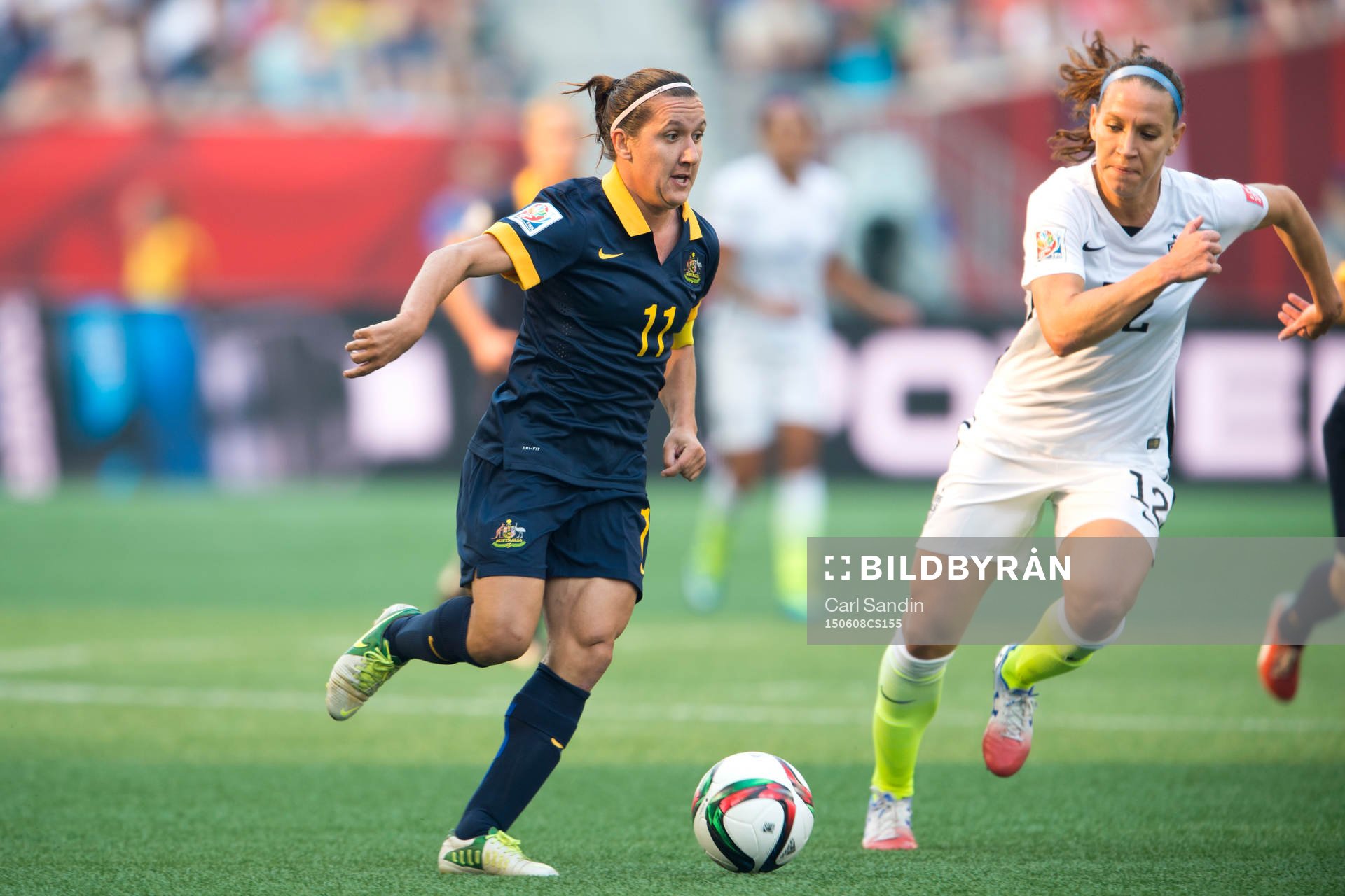 s Lauren Holiday