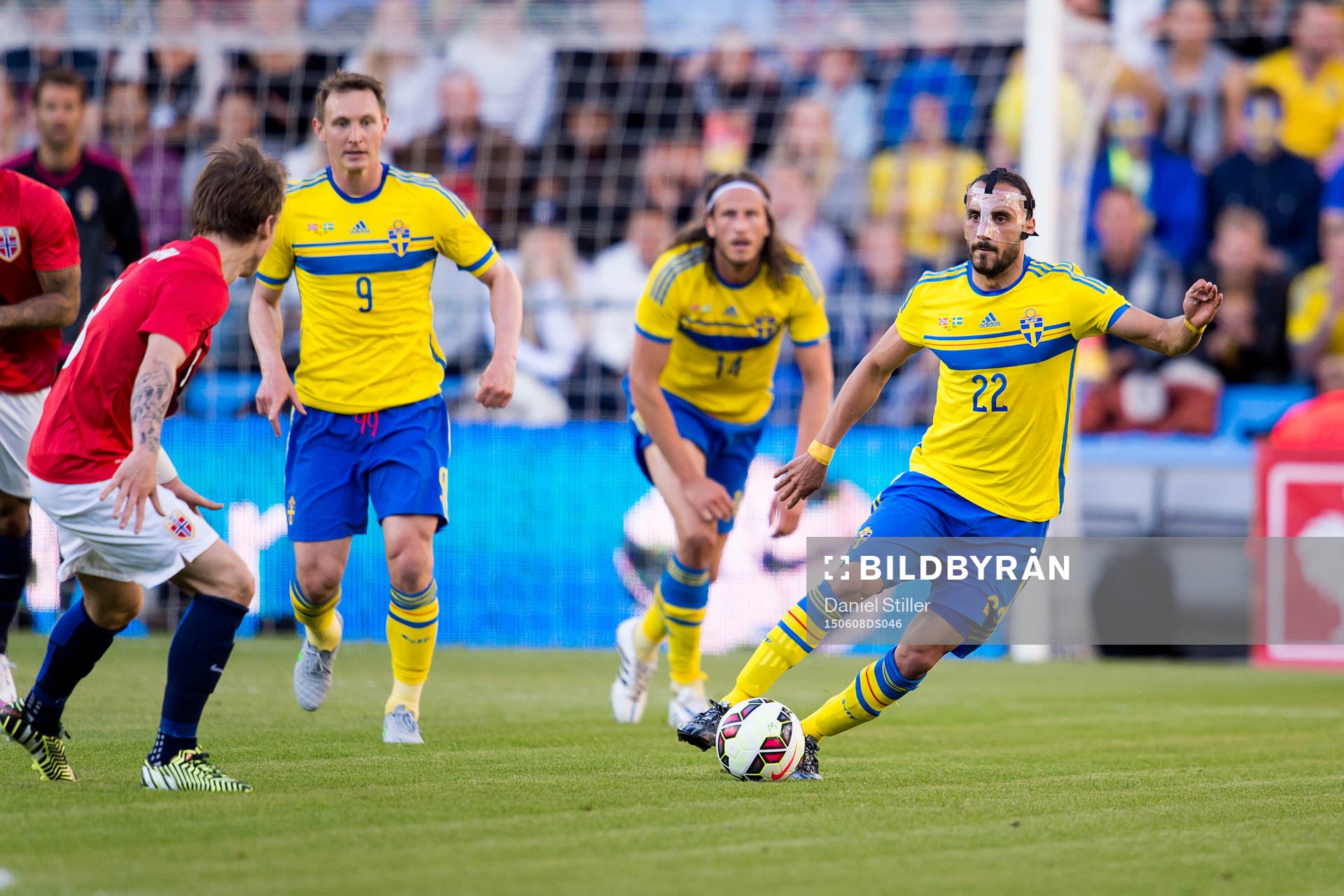 Sveriges Kim Källström, Jonas Olsson och Erkan Zengin
