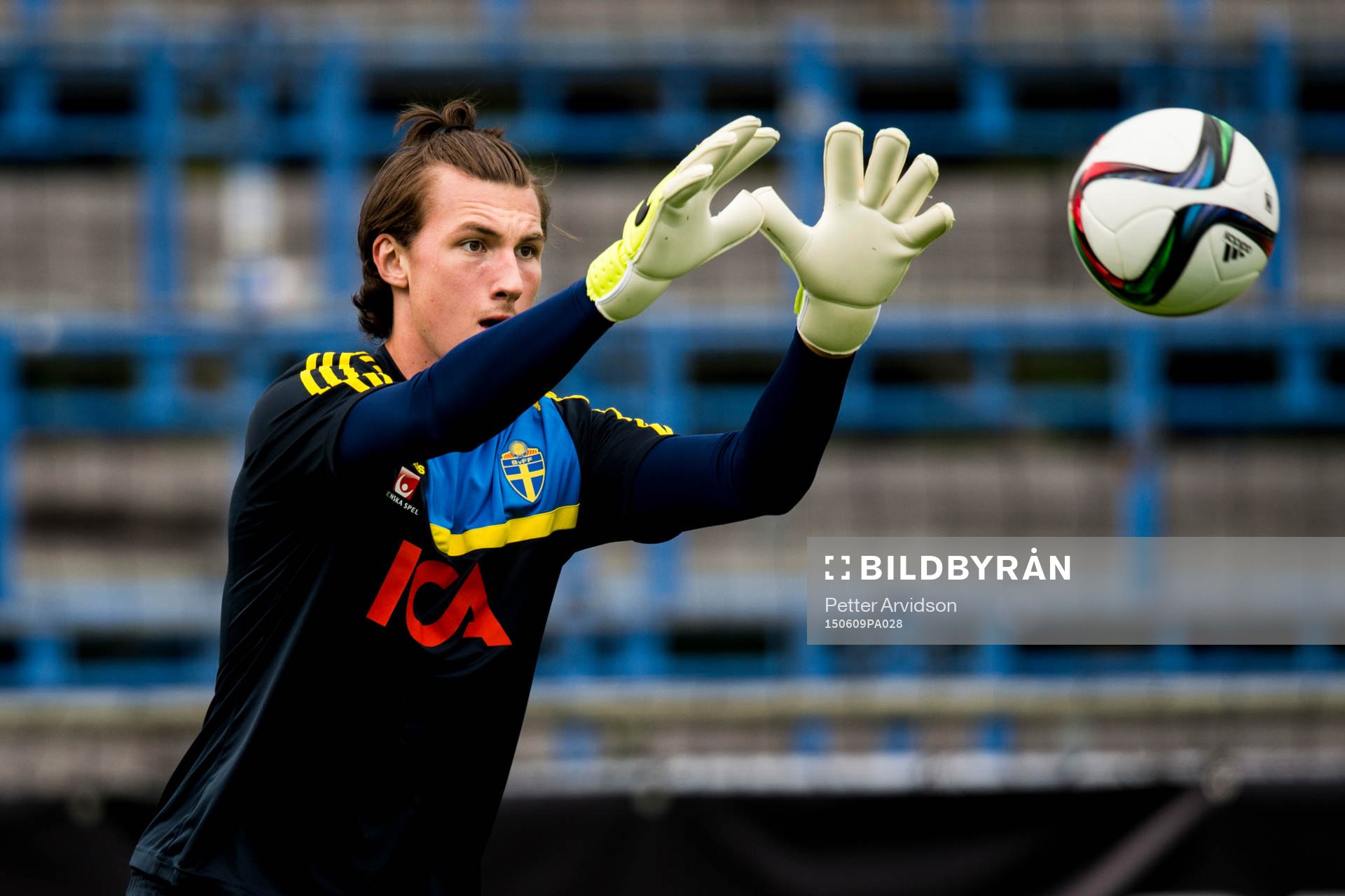 Sveriges målvakt Andreas Linde