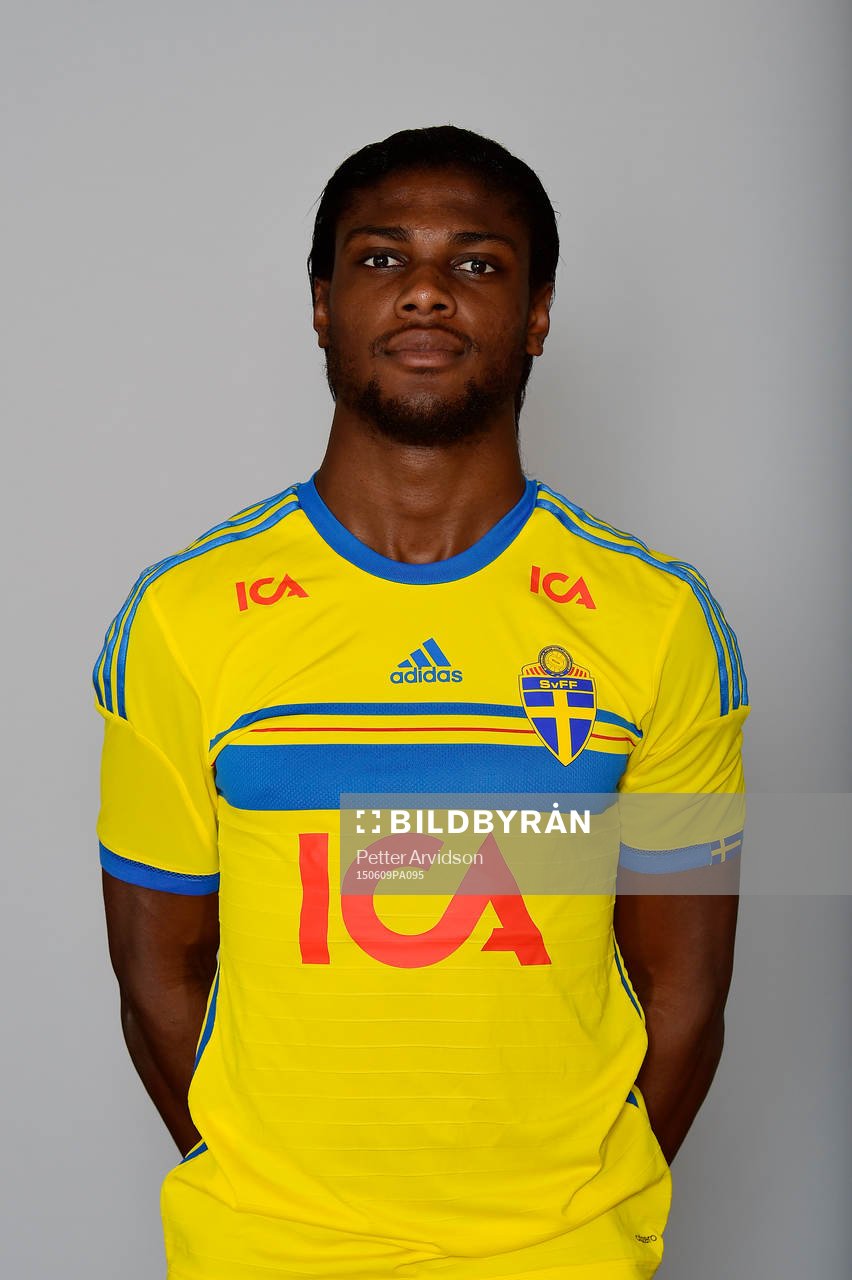 Sveriges Joseph Baffo poserar för ett porträtt under en fotografering den 9 juni 2015 i Trelleborg.