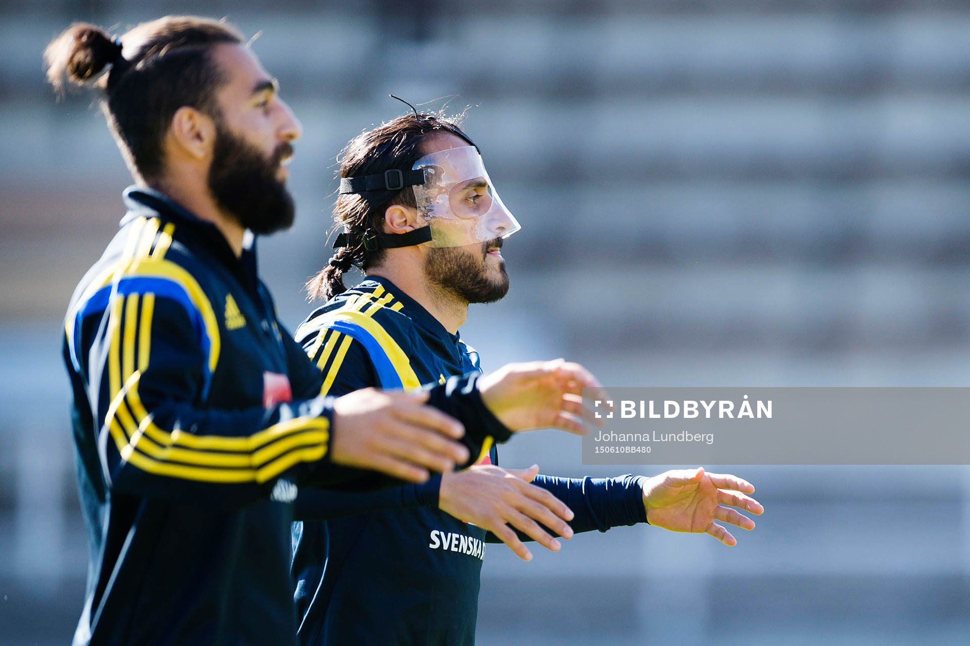 Sveriges Jimmy Durmaz och Erkan Zengin