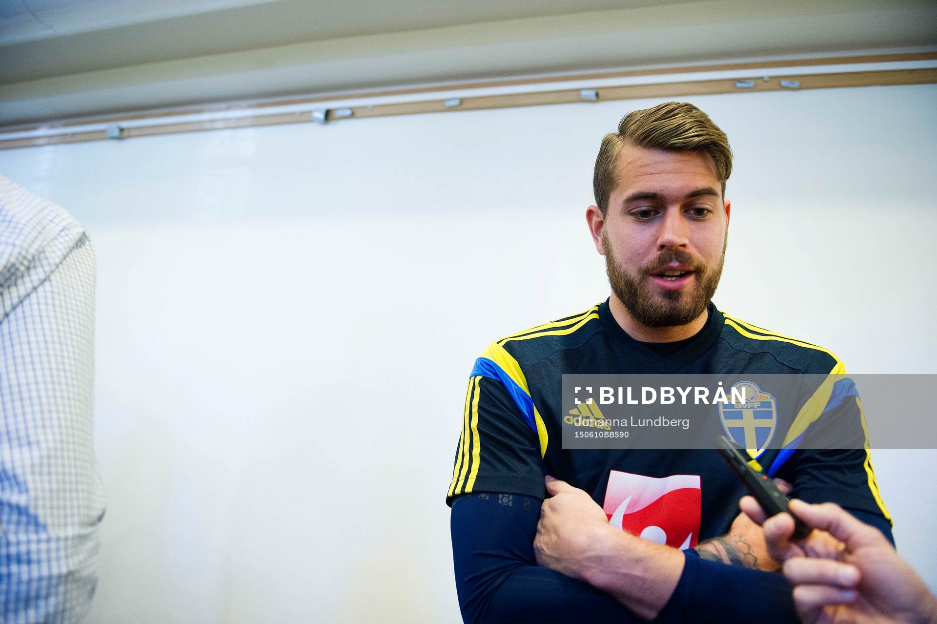 Sveriges Kristoffer Nordfeldt  blir intervjuad