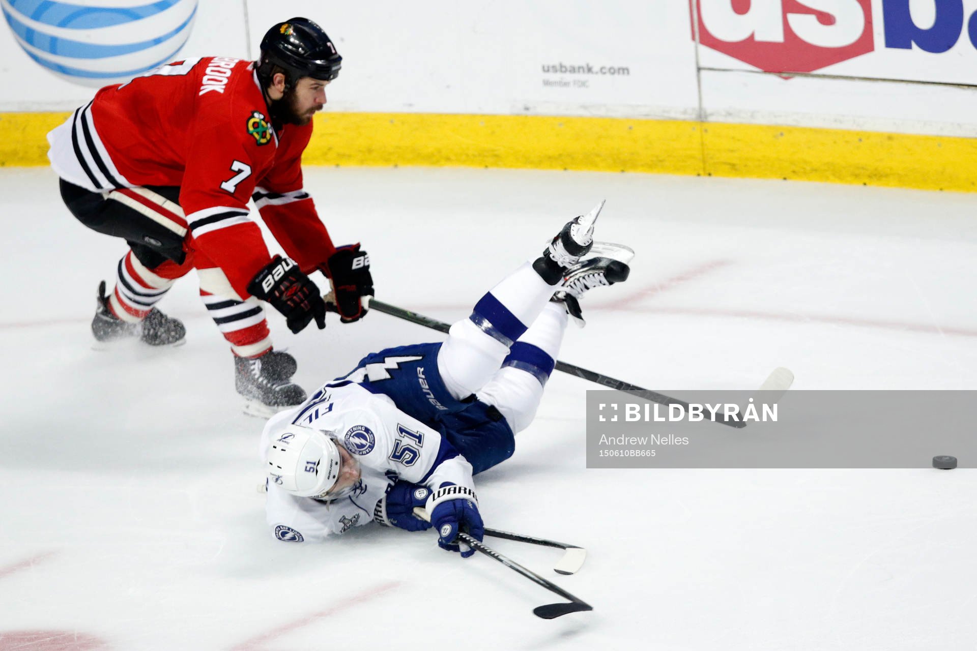 Tampa Bay Lightning center Valtteri Filppula (51) and